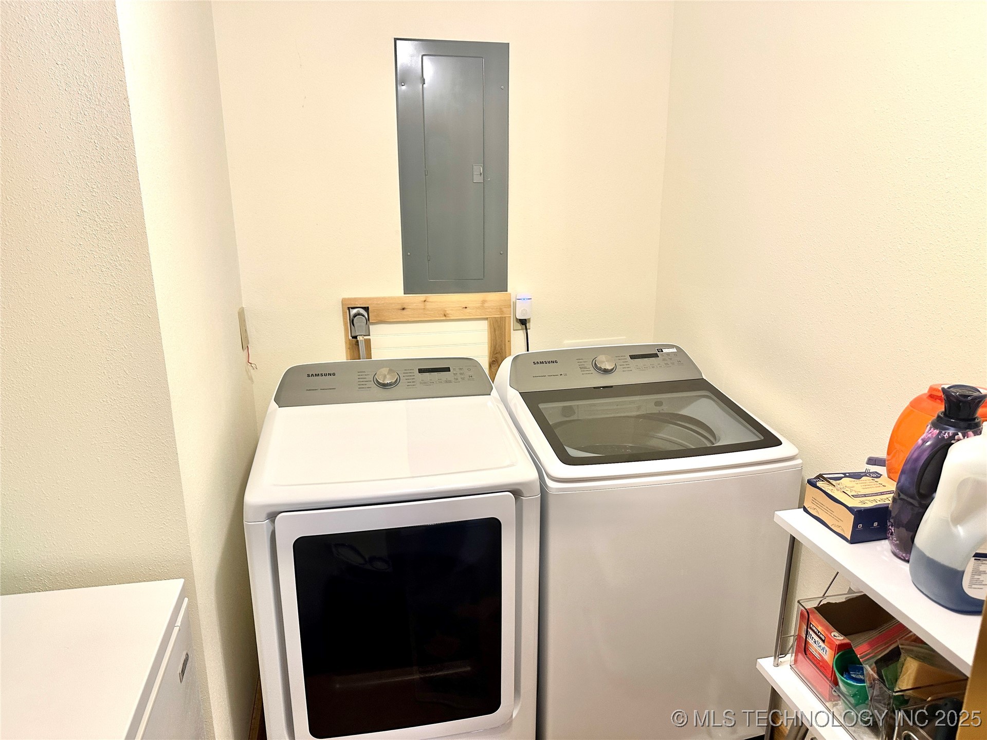 13404 96 Road Property Photo 28