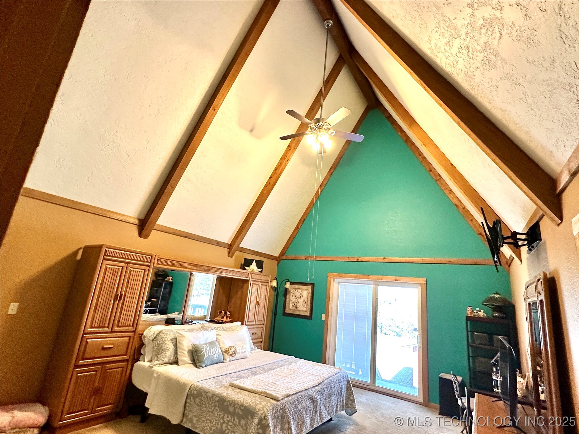 13404 96 Road Property Photo 48