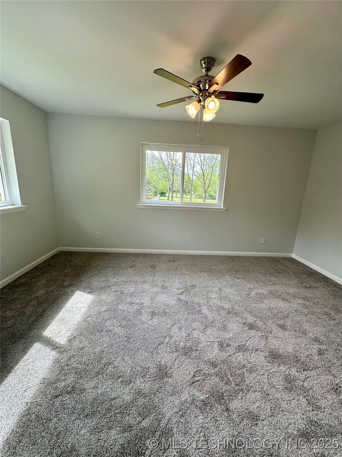 7810 S Union Avenue Property Photo 30