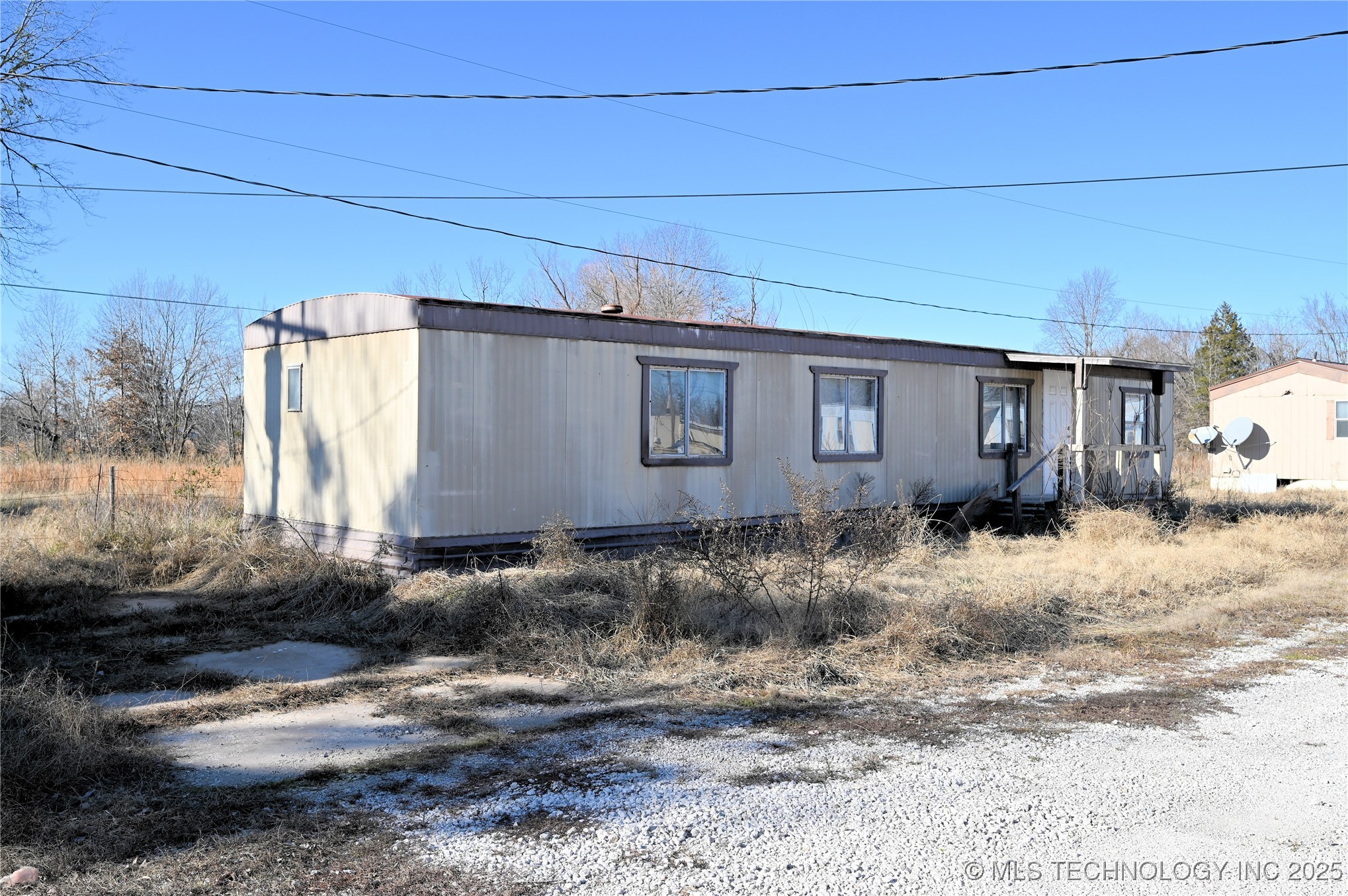 910 W Eufaula Avenue Property Photo 11