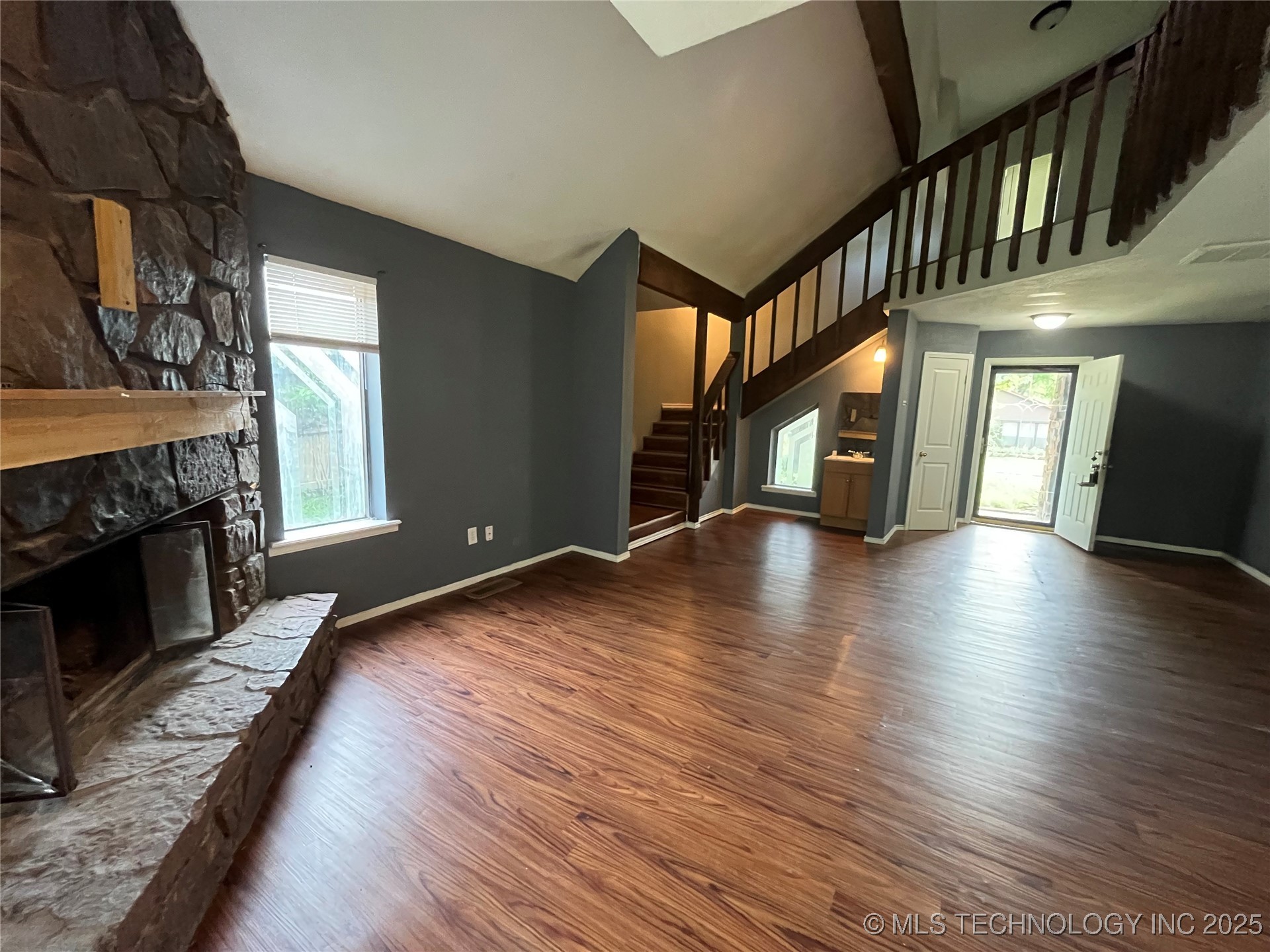 14101 E 33rd Street Property Photo 6