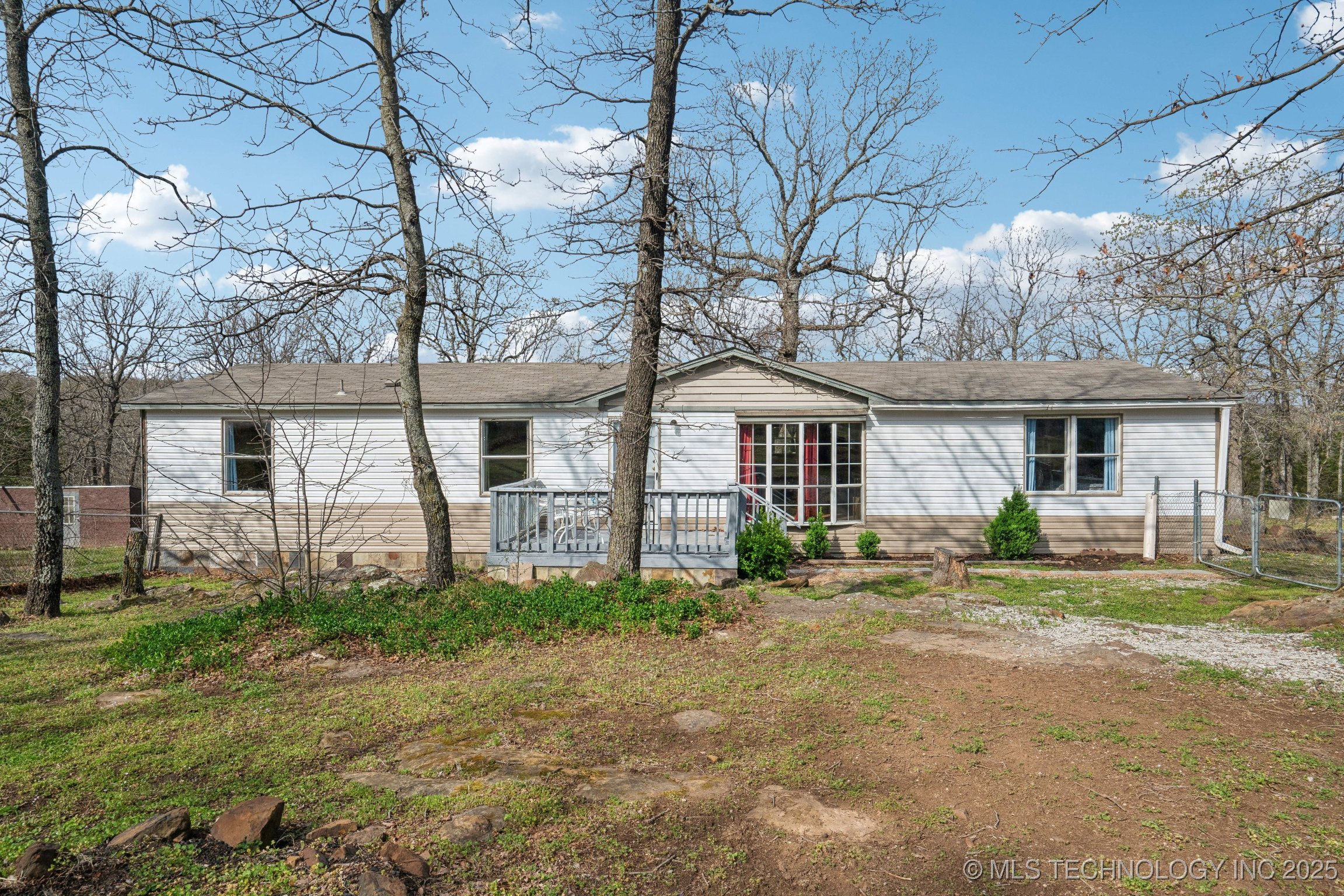 5976 N Oklahoma 97 Street Property Photo