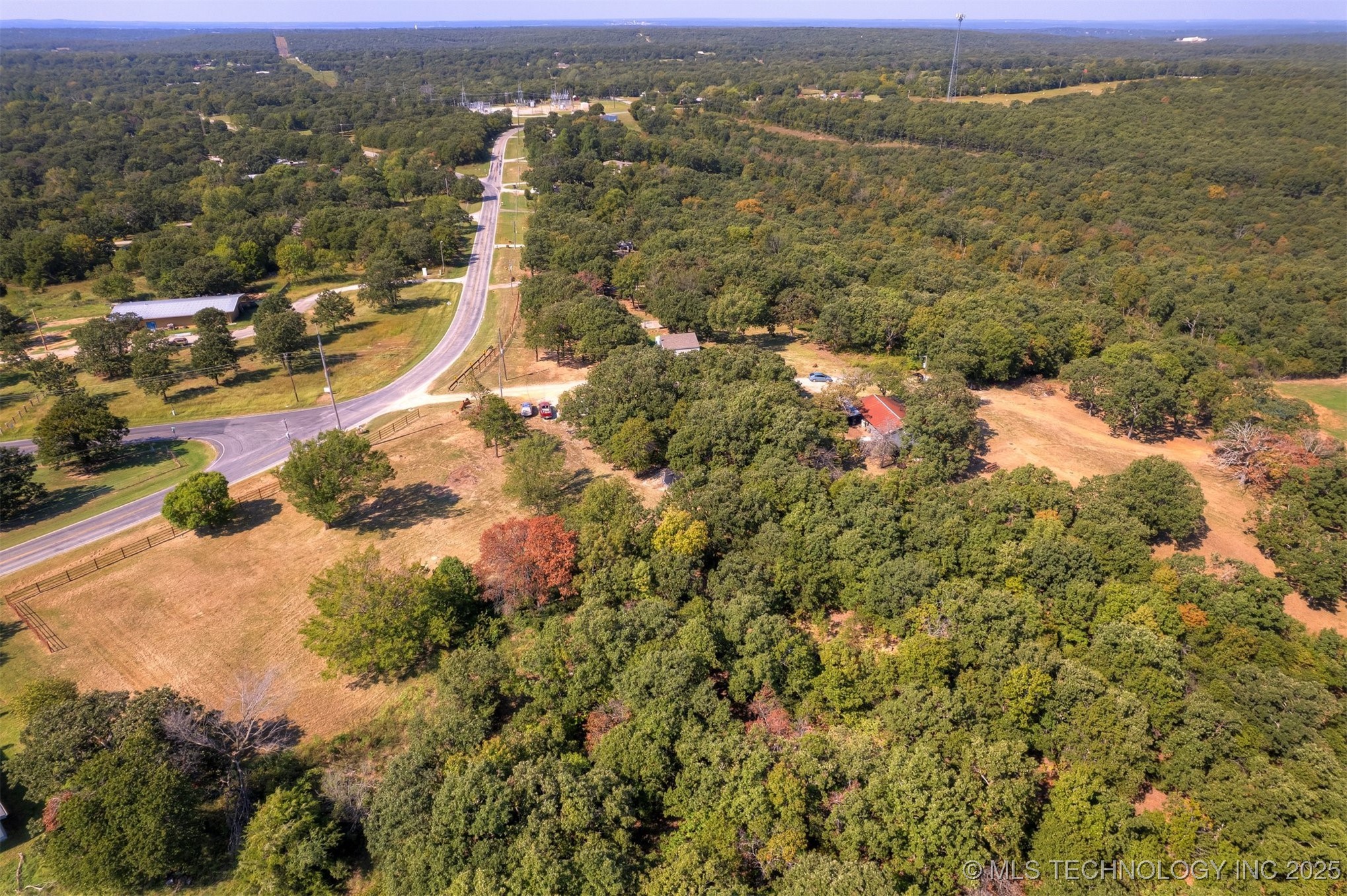 20825 W Coyote Trail Property Photo 6