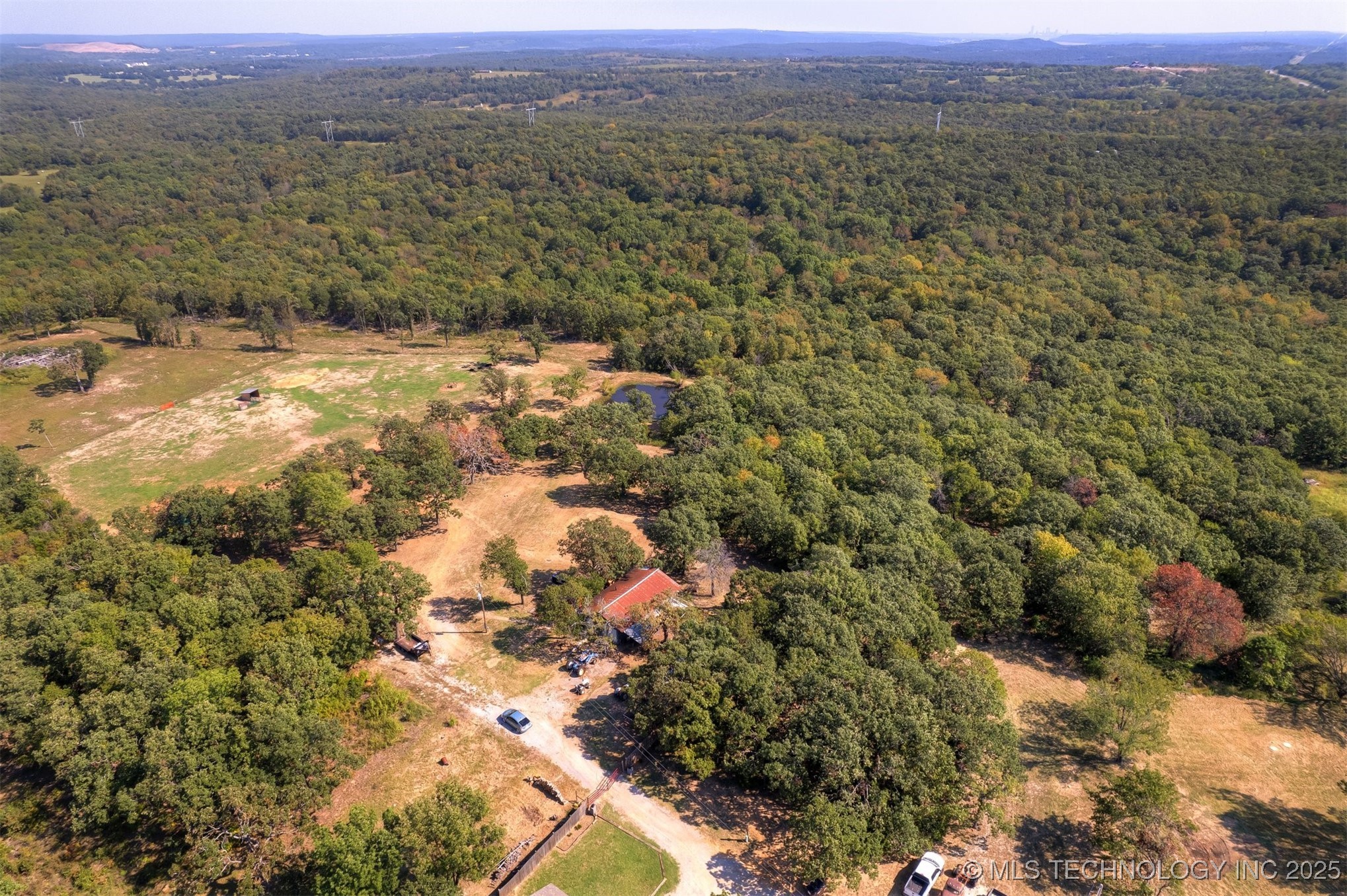20825 W Coyote Trail Property Photo 11