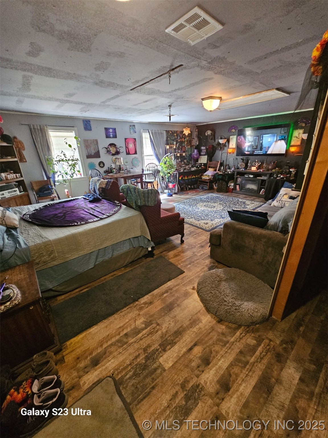 205 N Ward Avenue Property Photo 3