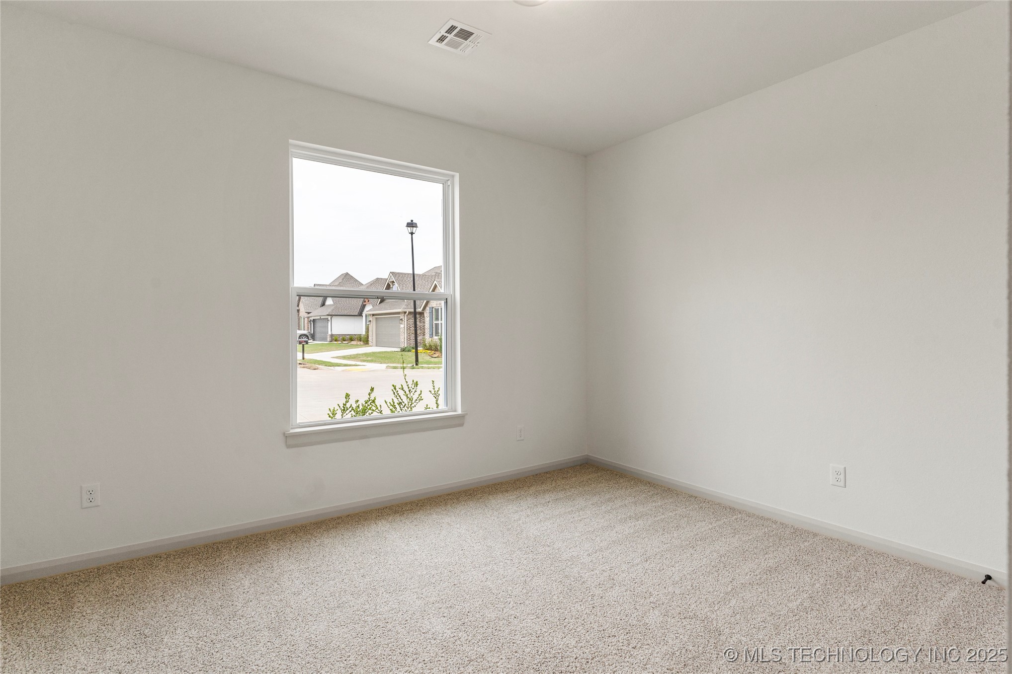 2701 W Madison Street Property Photo 37