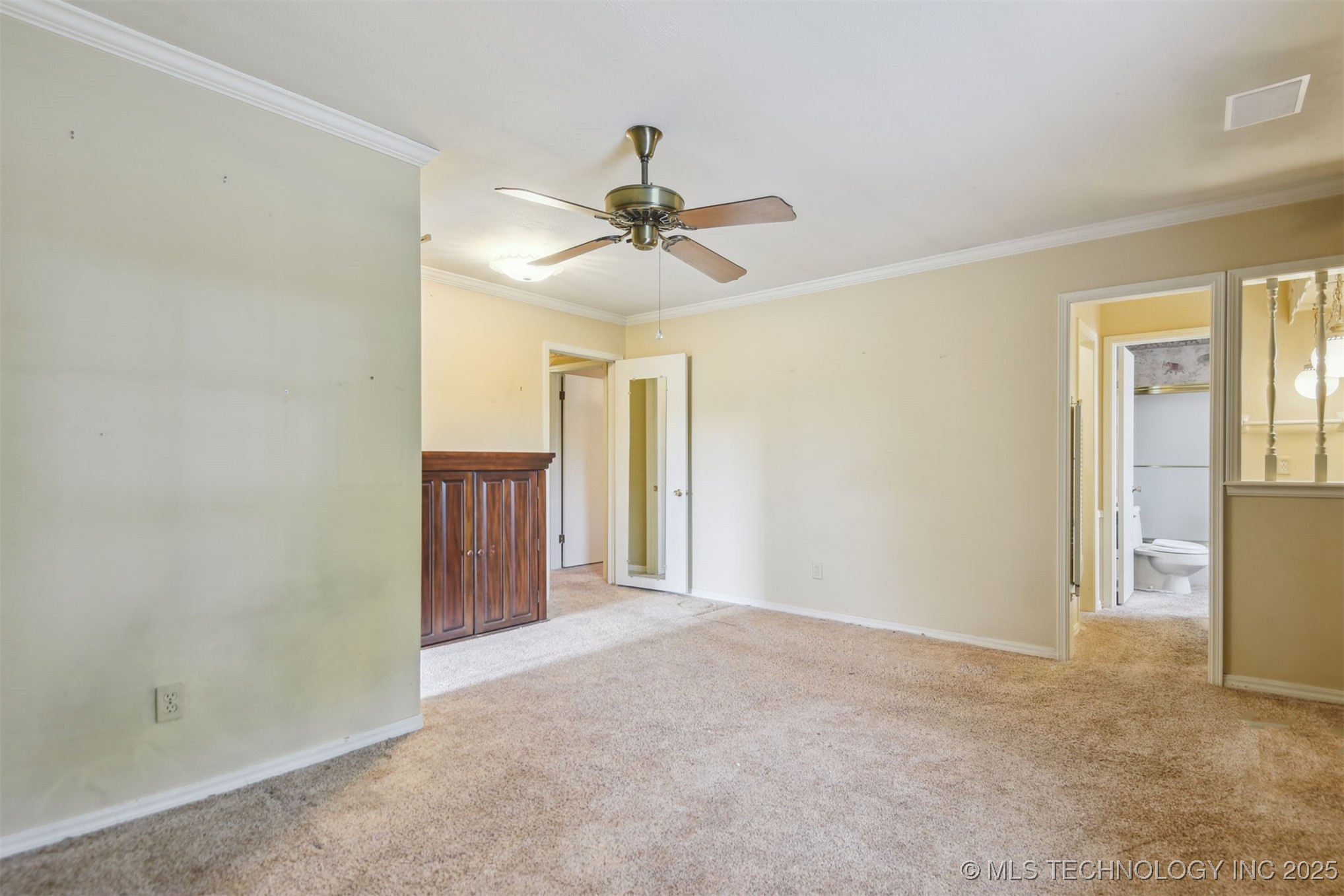 164 E 57th Place Property Photo 23