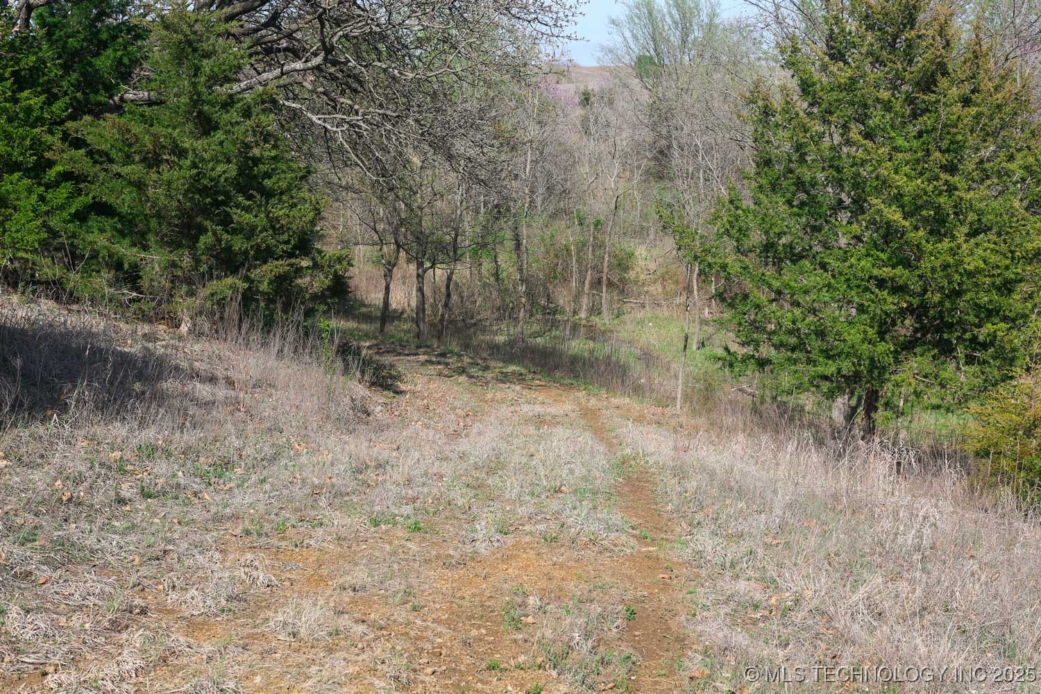 2700 Road Property Photo 10