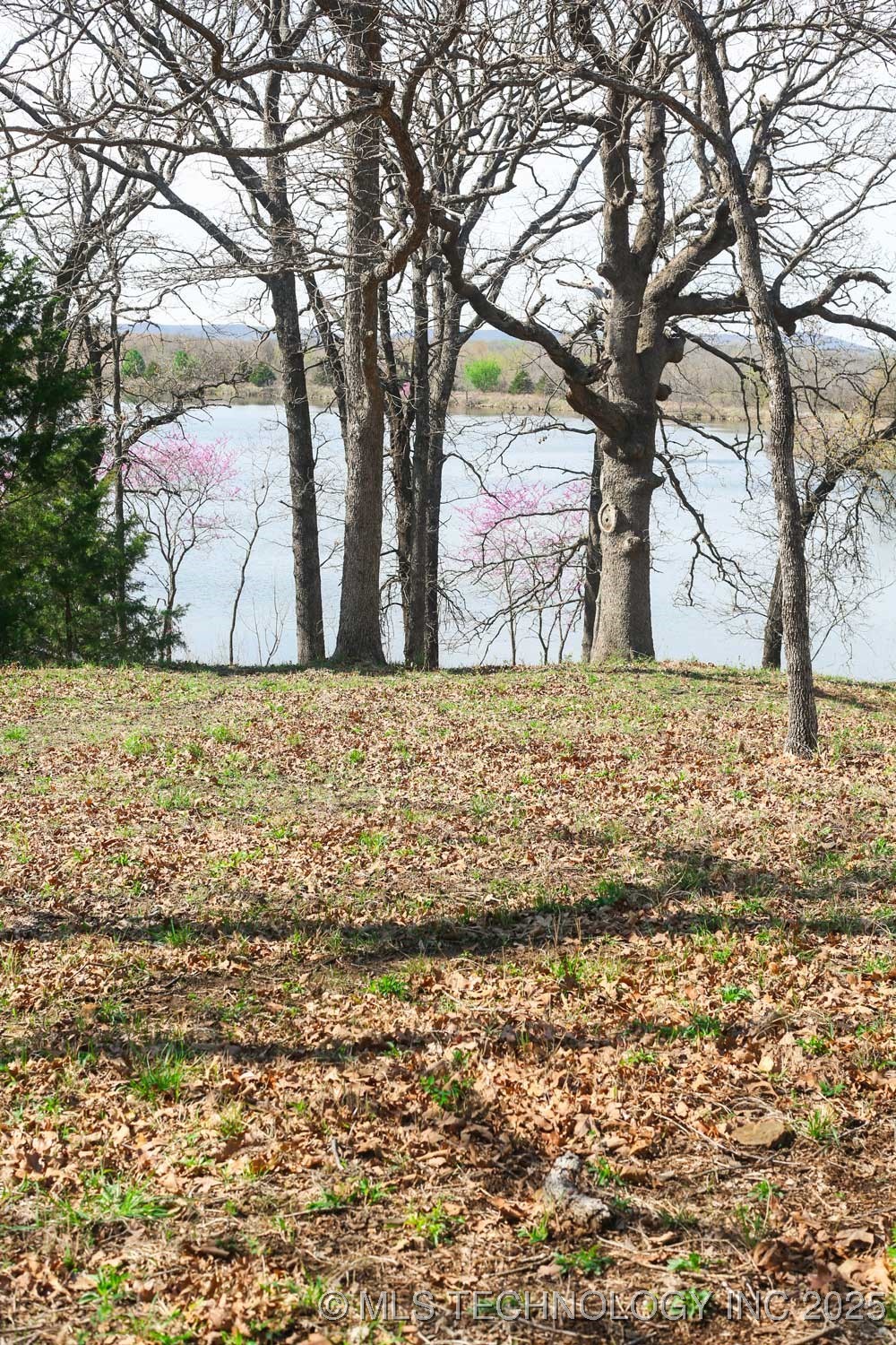 2700 Road Property Photo 39