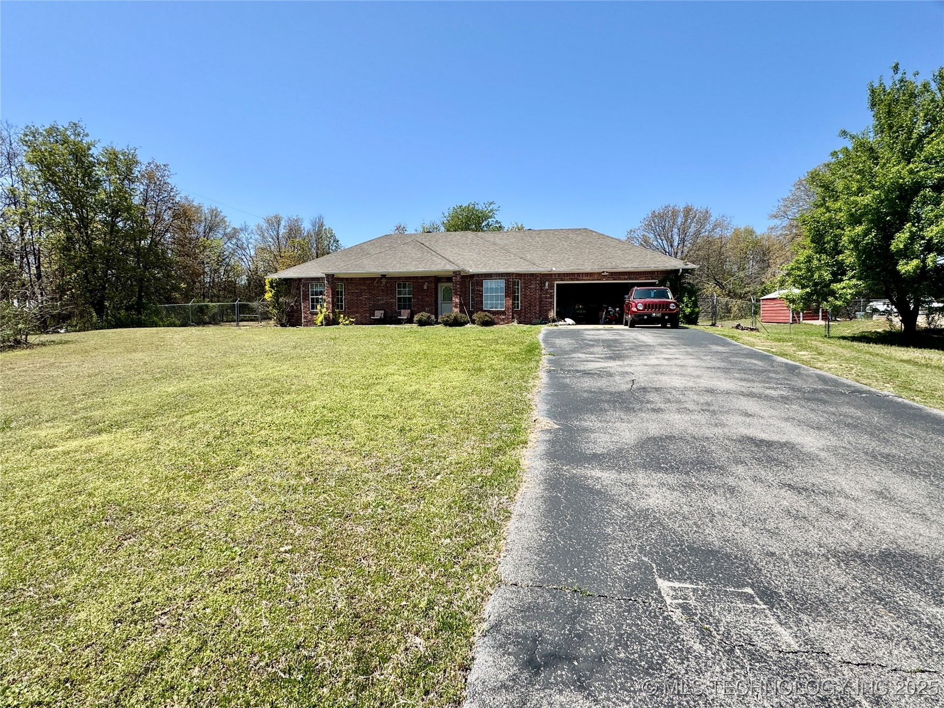 15922 S Hickory Street Property Photo