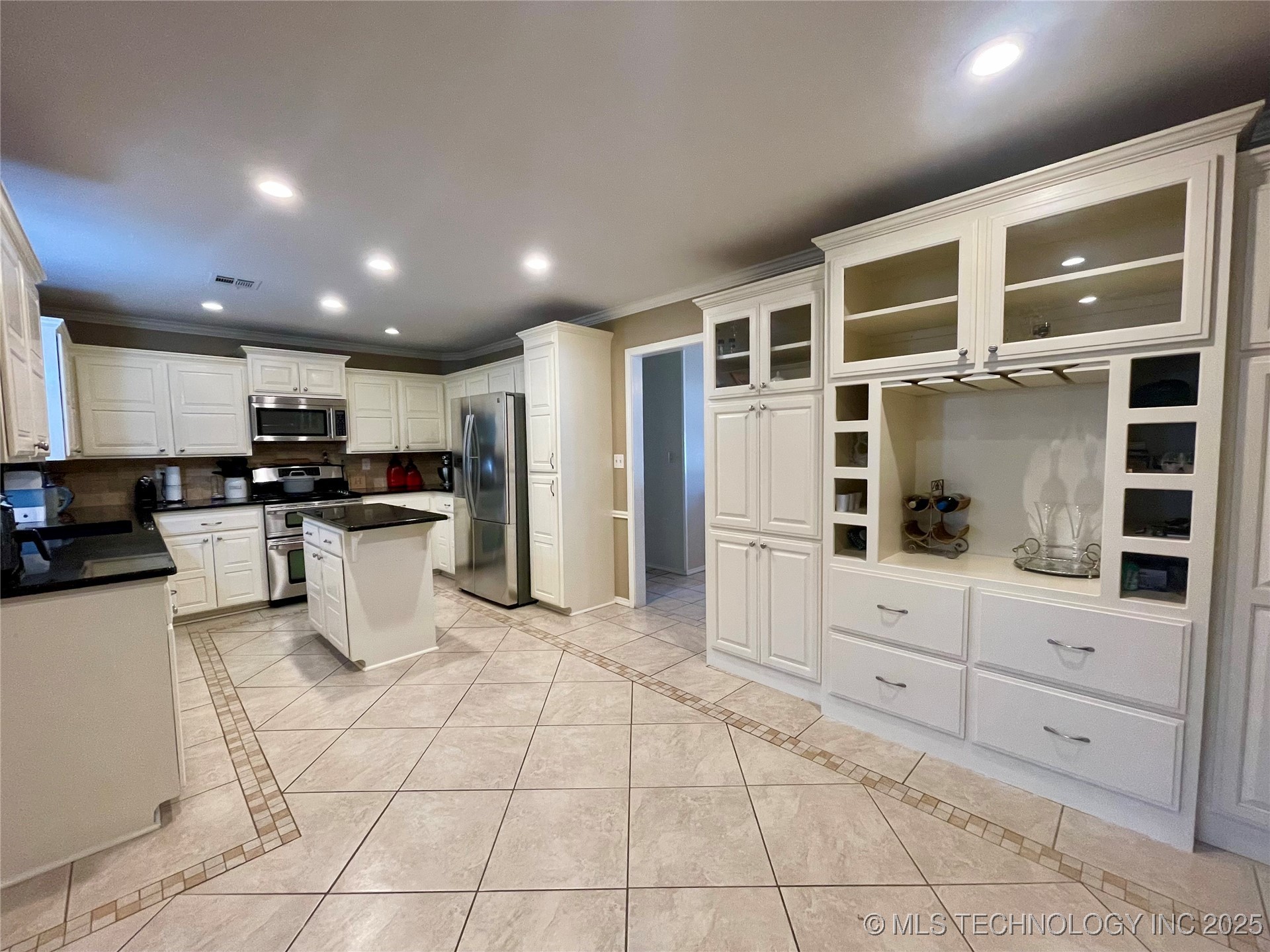 2806 Houston Street Property Photo 11
