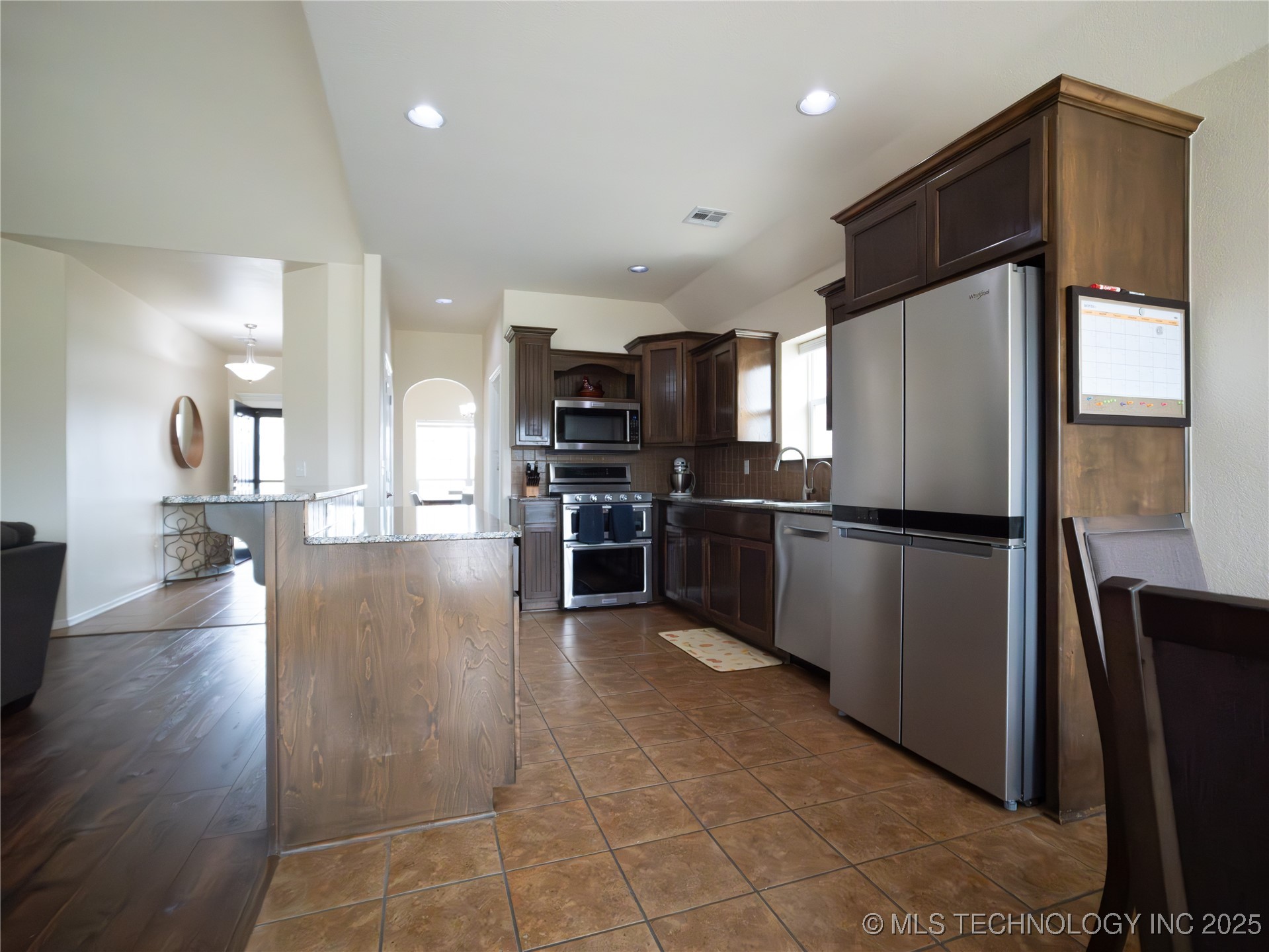 9006 N 156th East Avenue Property Photo 12