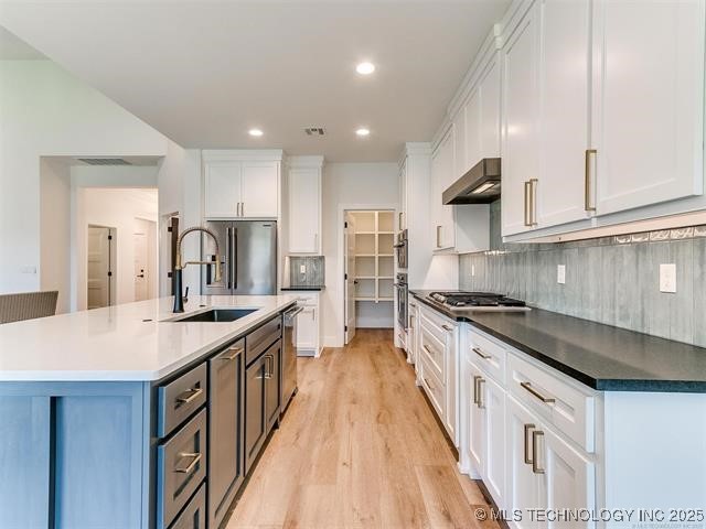 1106 W 86th Street S Property Photo 11