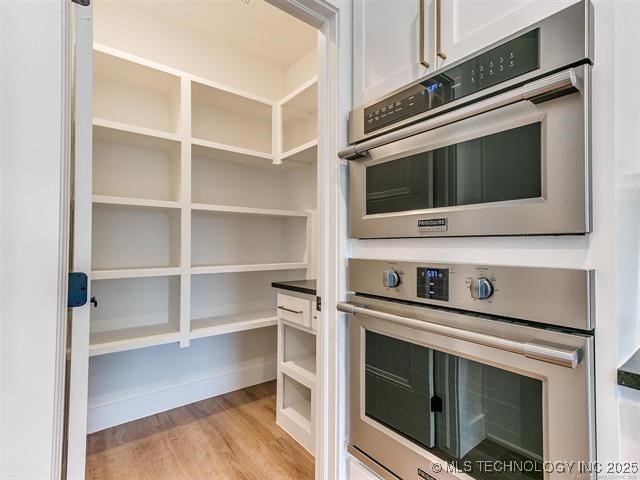 1106 W 86th Street S Property Photo 12
