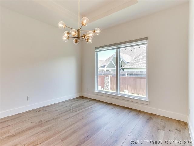 1106 W 86th Street S Property Photo 19