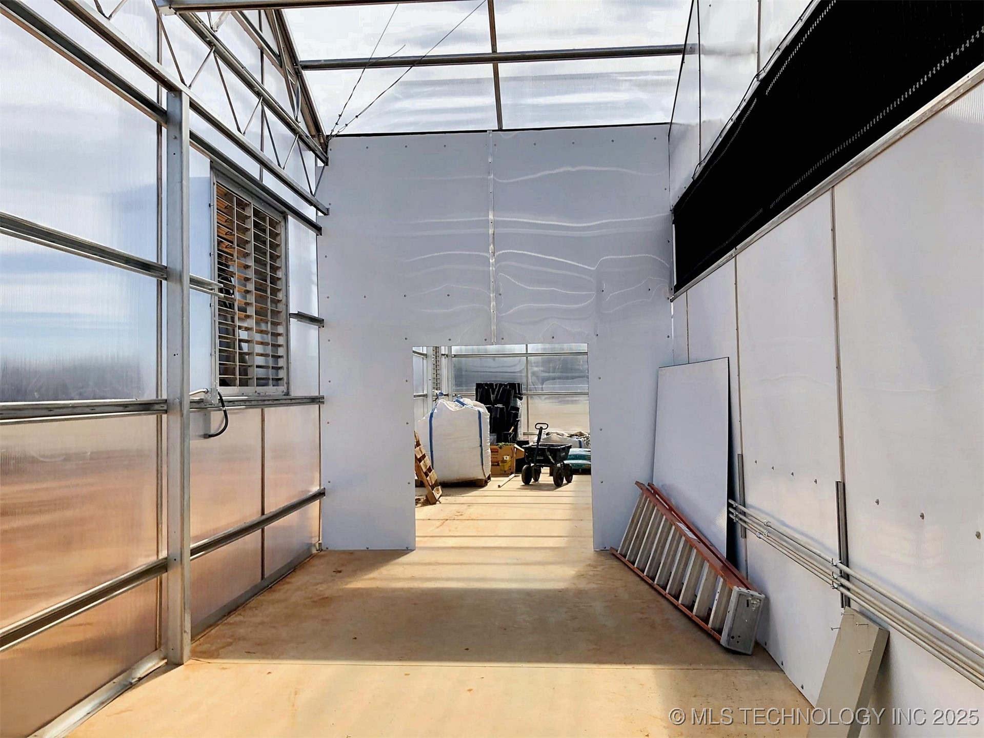 6650 E Post Oak Road Property Photo 21