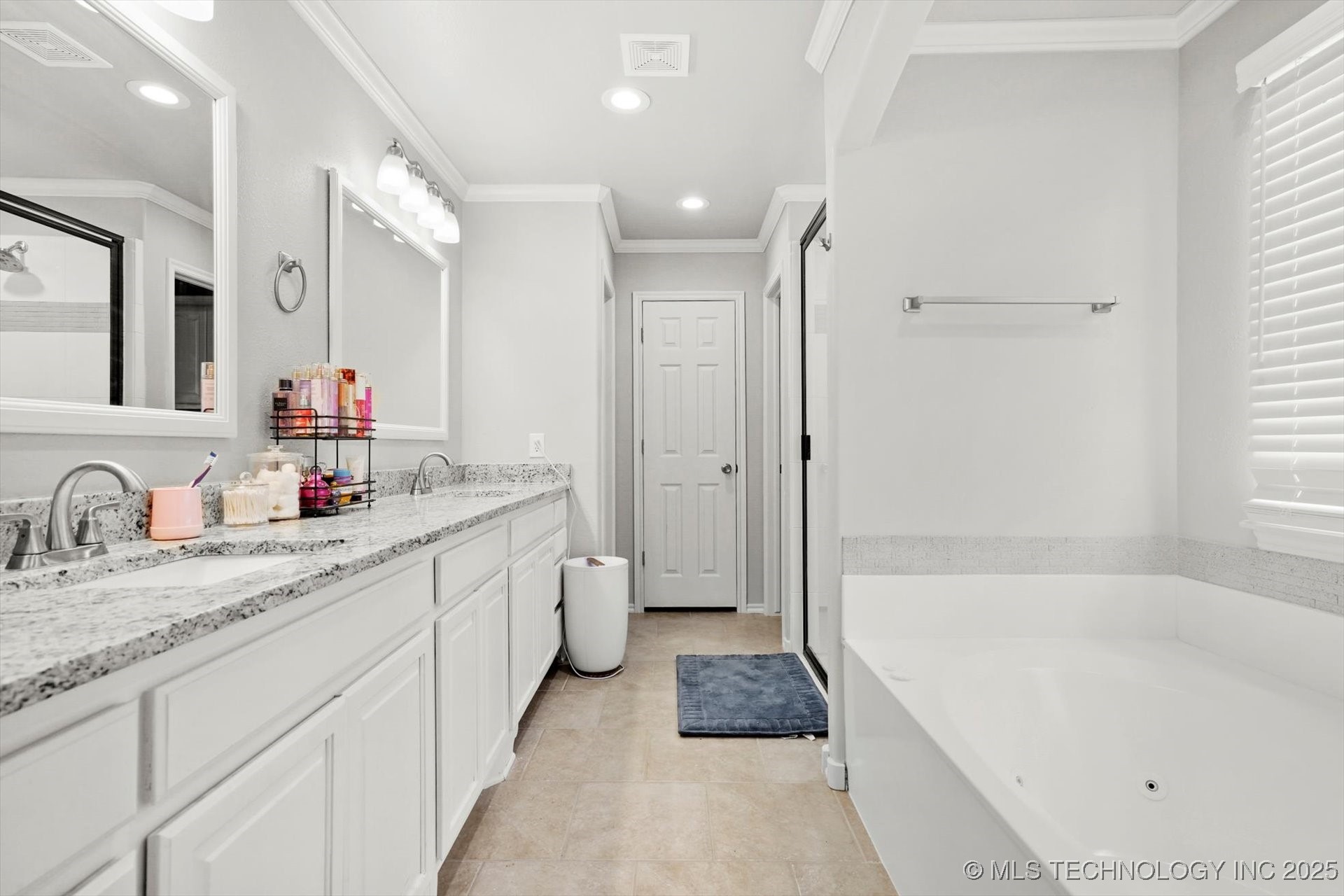 14228 S Vandalia Avenue Property Photo 15