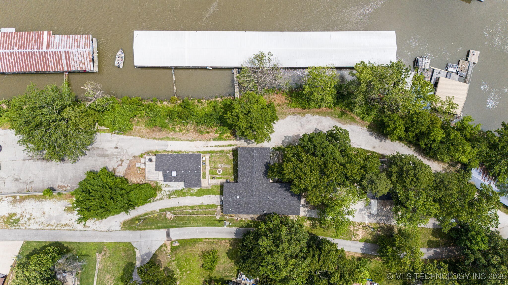 550 Morrow Drive Property Photo 13