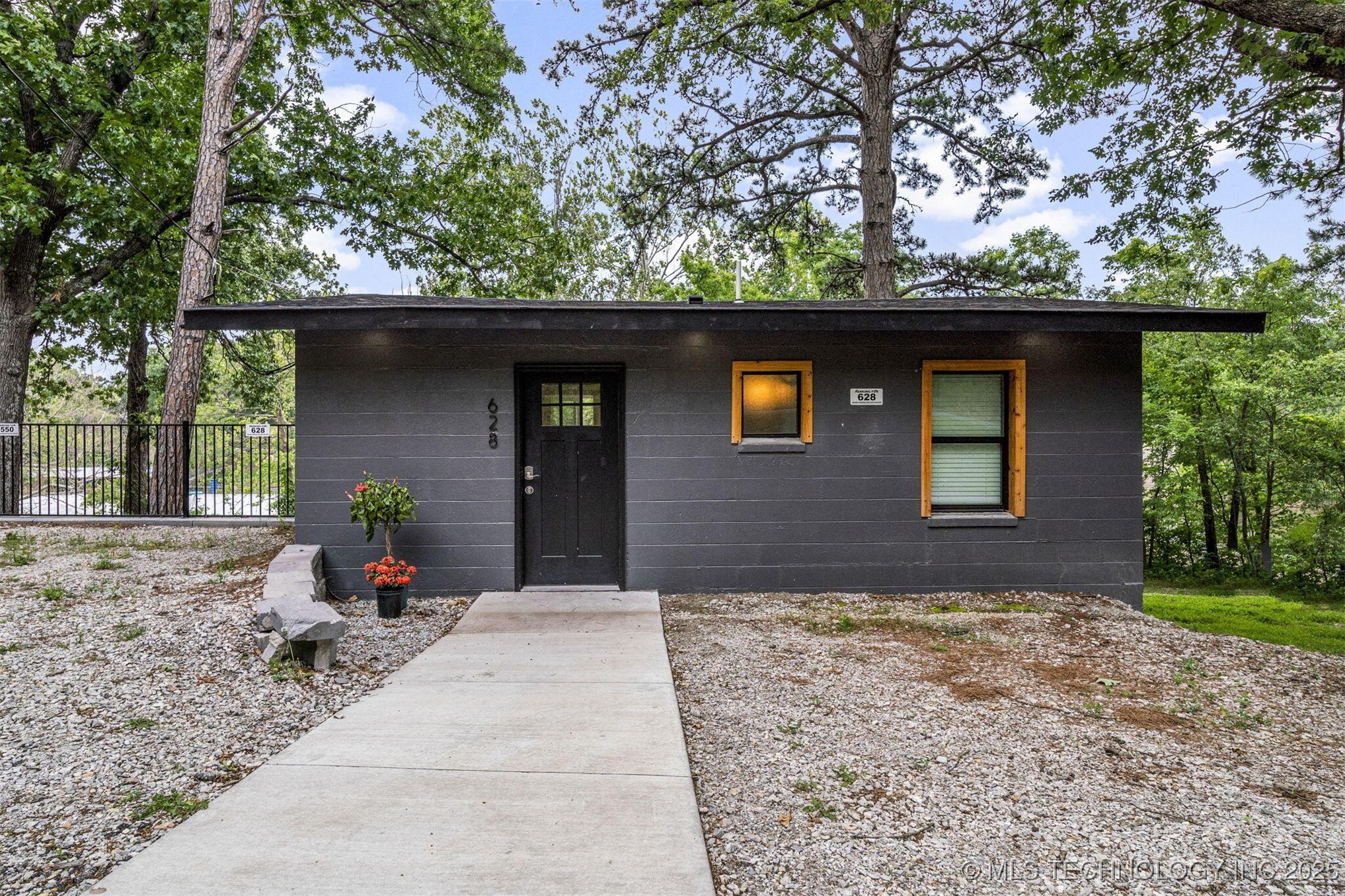 550 Morrow Drive Property Photo 15