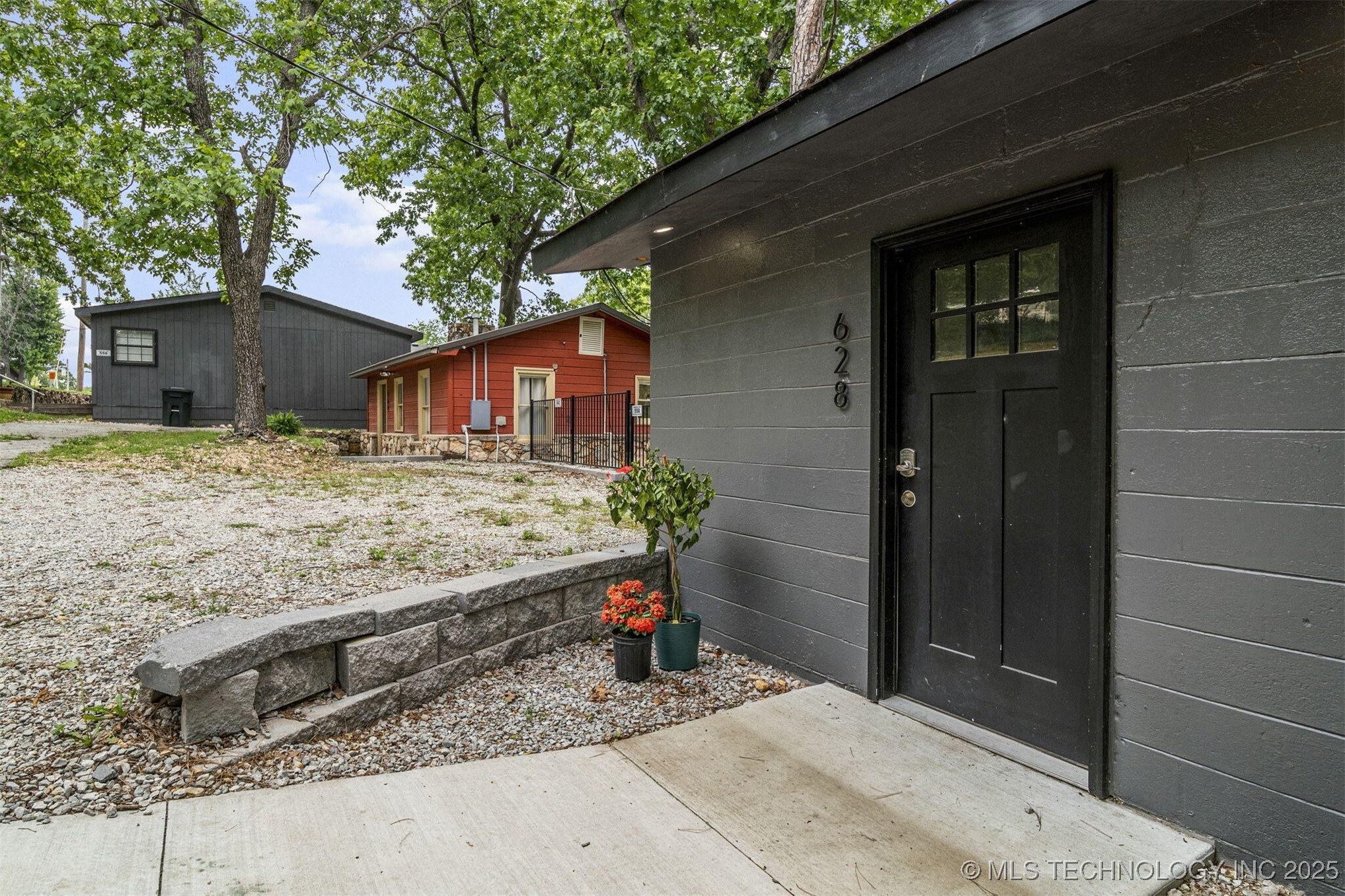550 Morrow Drive Property Photo 16