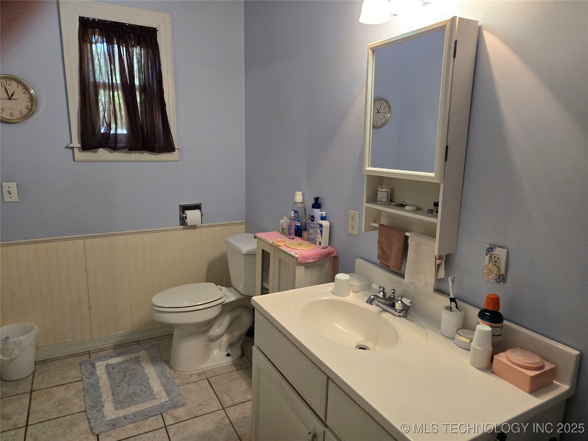 910 N Parkinson Avenue Property Photo 9