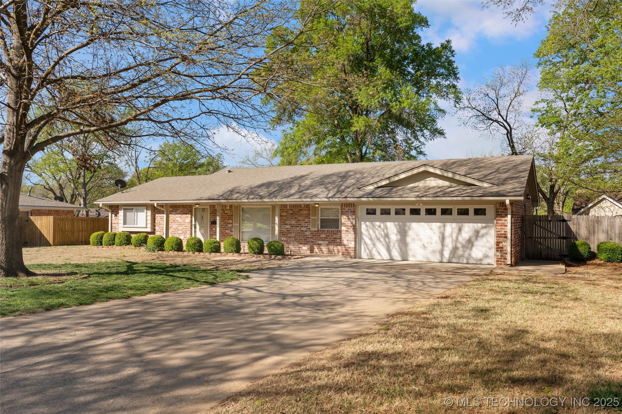 1413 Cedar Street Property Photo 1