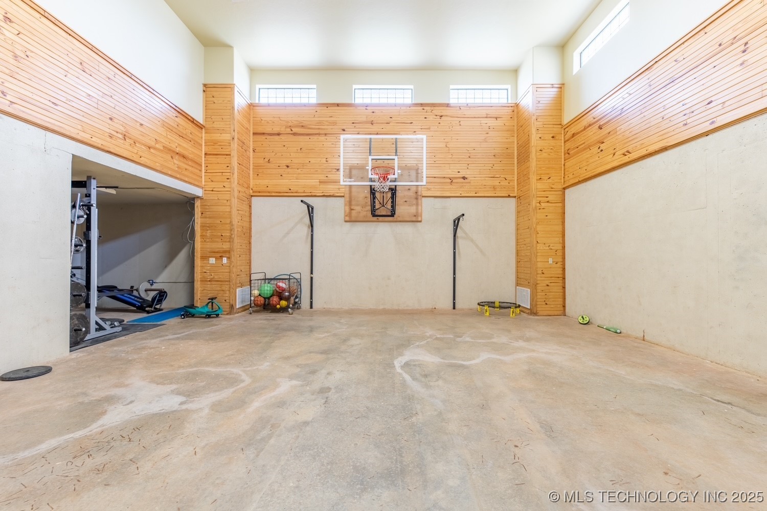 910400 S County Road 3440 Road Property Photo 17
