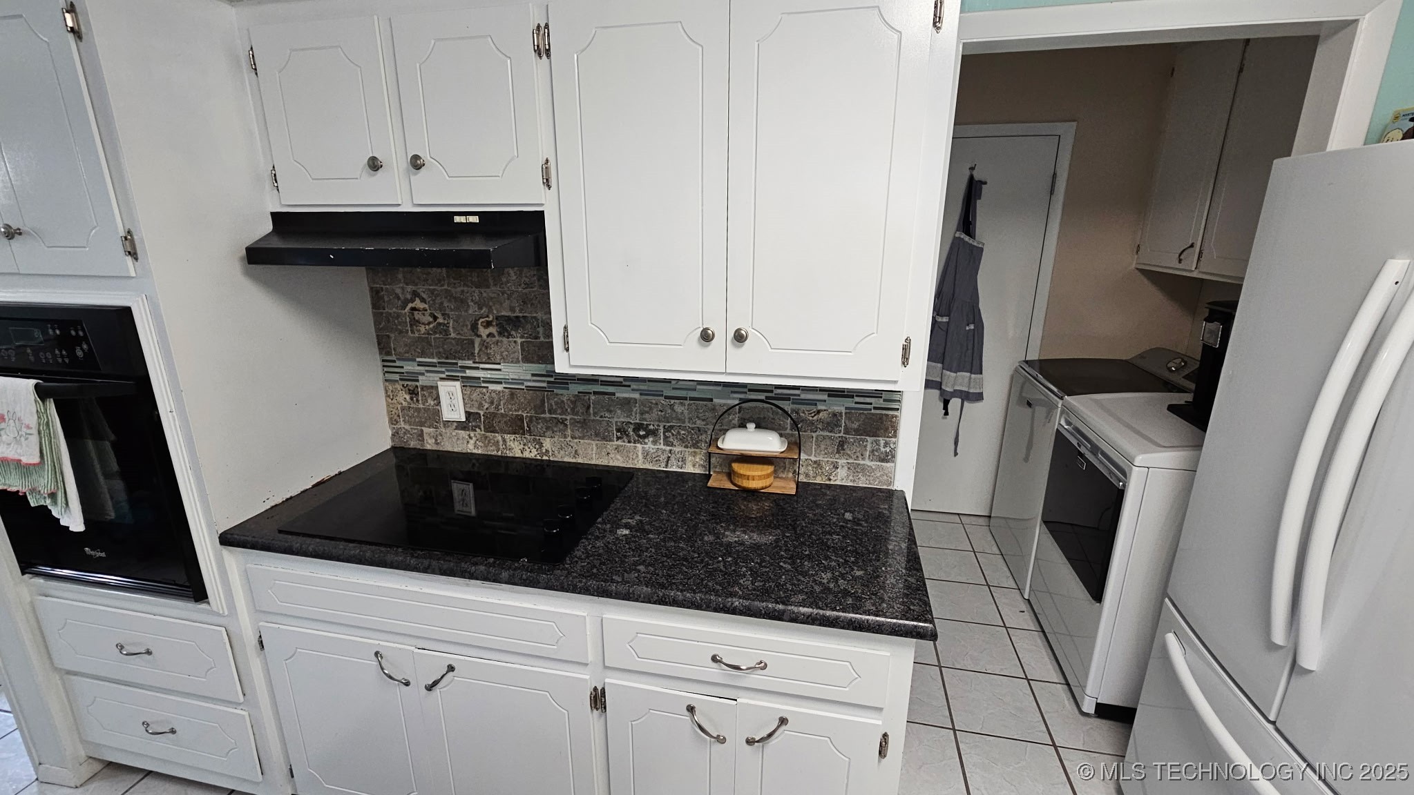 1633 S 3rd Street Property Photo 9