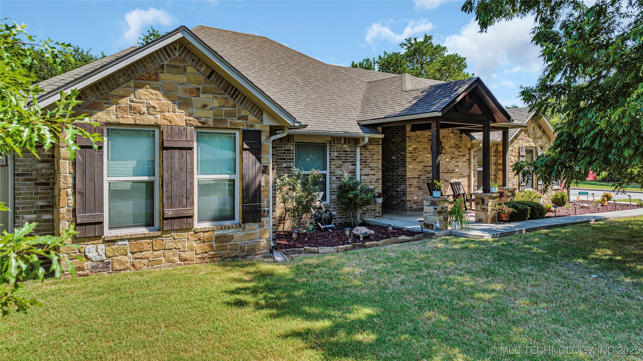509 S 8th Property Photo