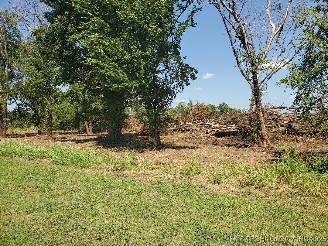 421 S Woody Guthrie Street Property Photo
