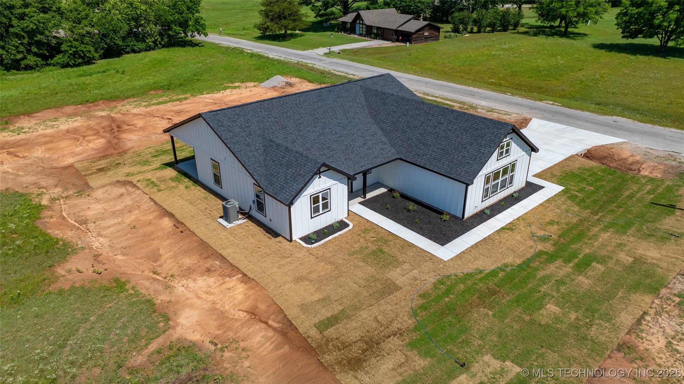 1 Diamondhead Drive Property Photo 1