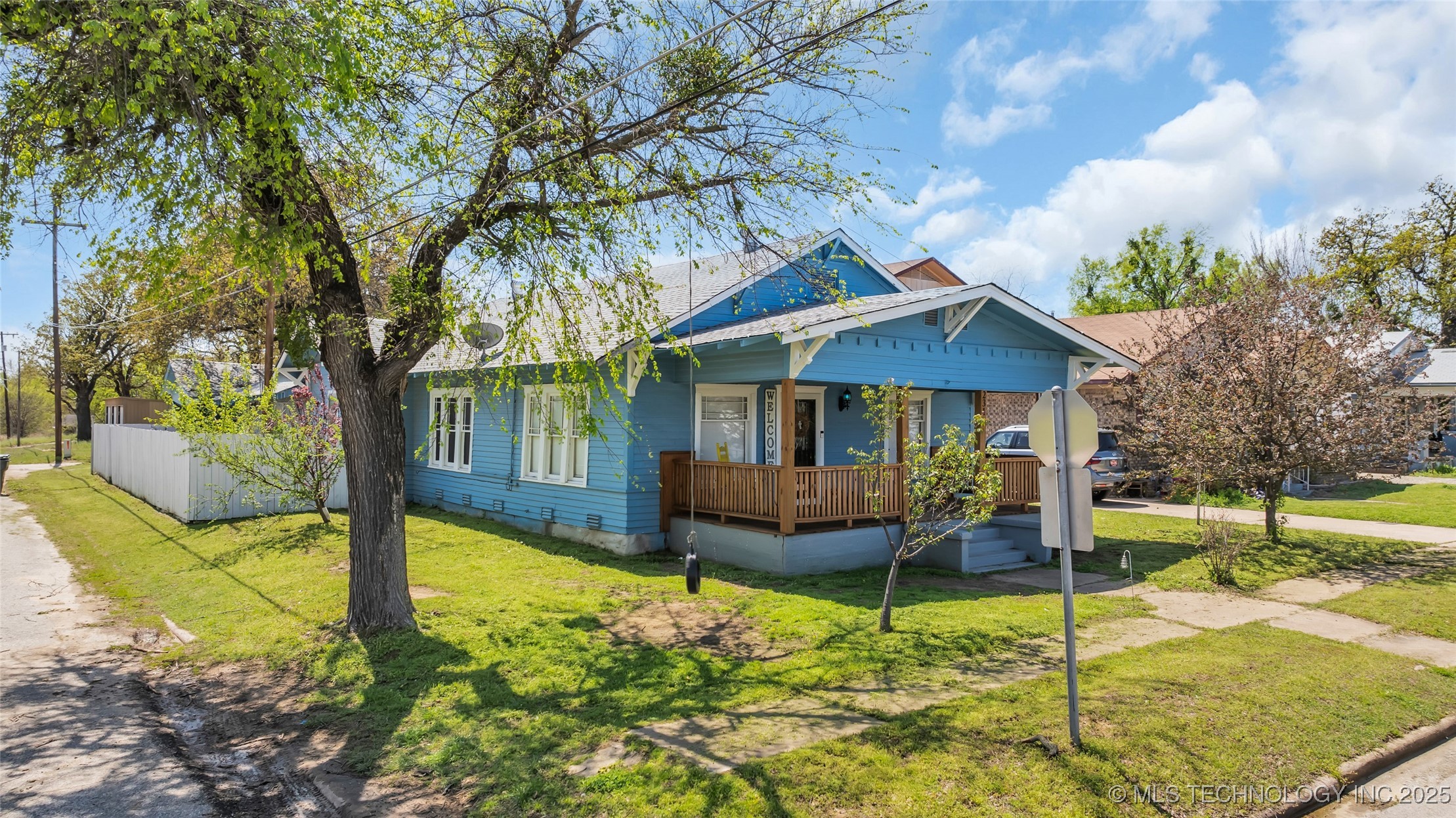 231 Magnolia Property Photo