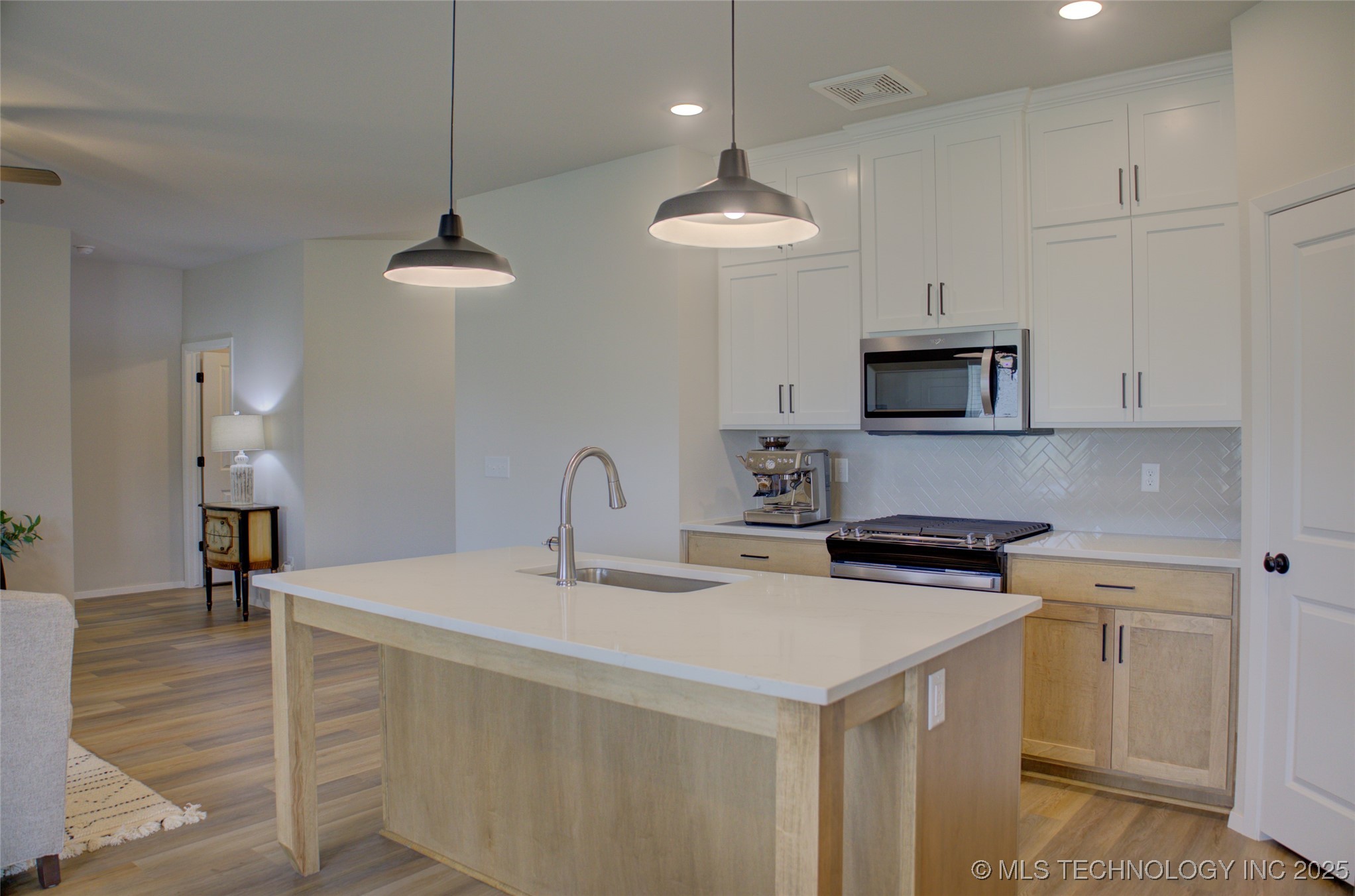 2910 W Albuquerque Place Property Photo 15