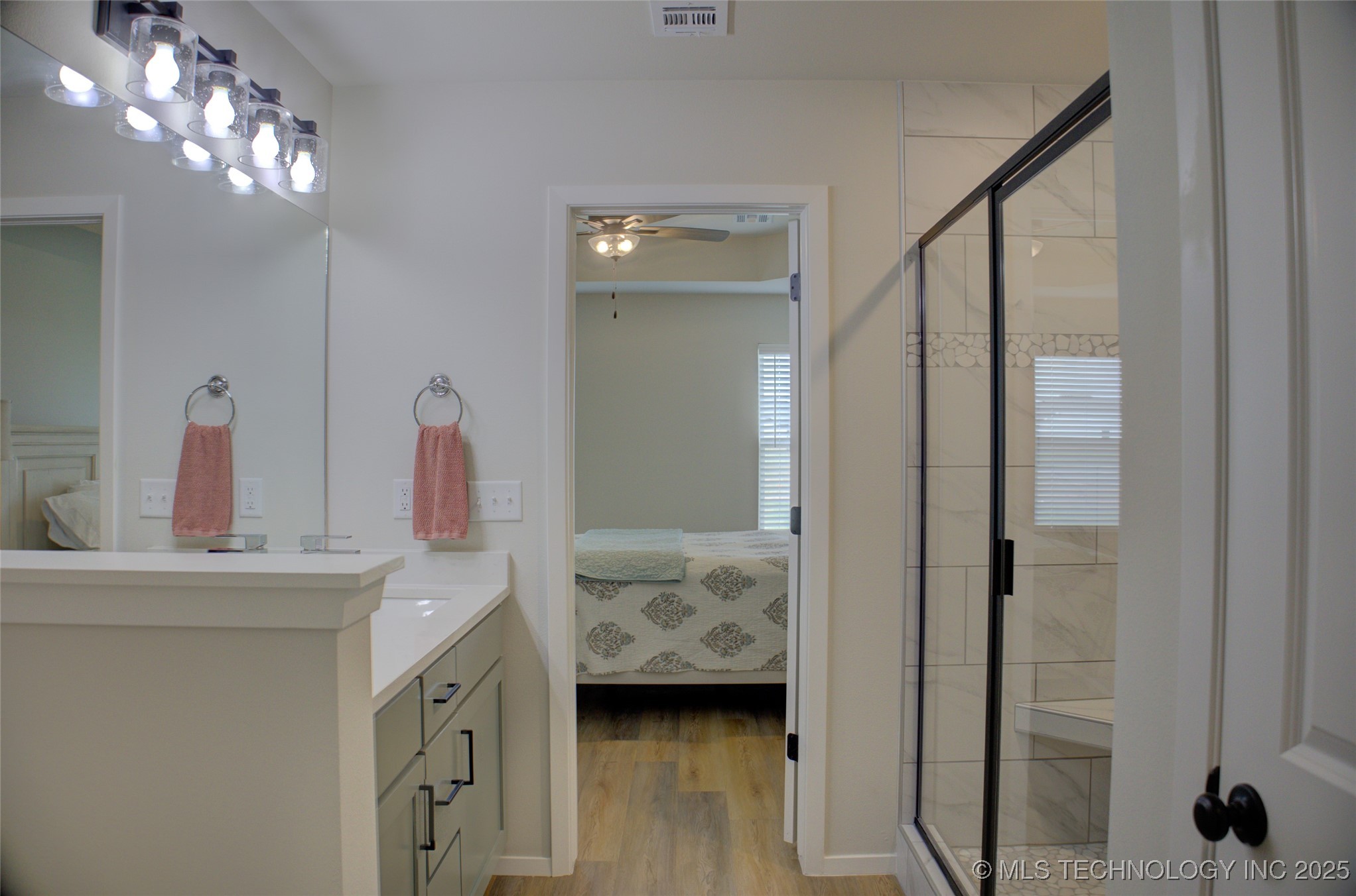 2910 W Albuquerque Place Property Photo 29