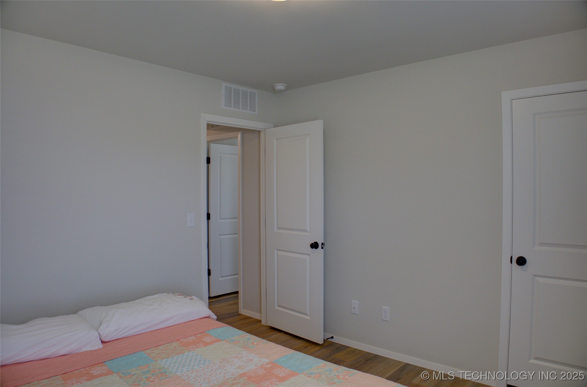 2910 W Albuquerque Place Property Photo 37
