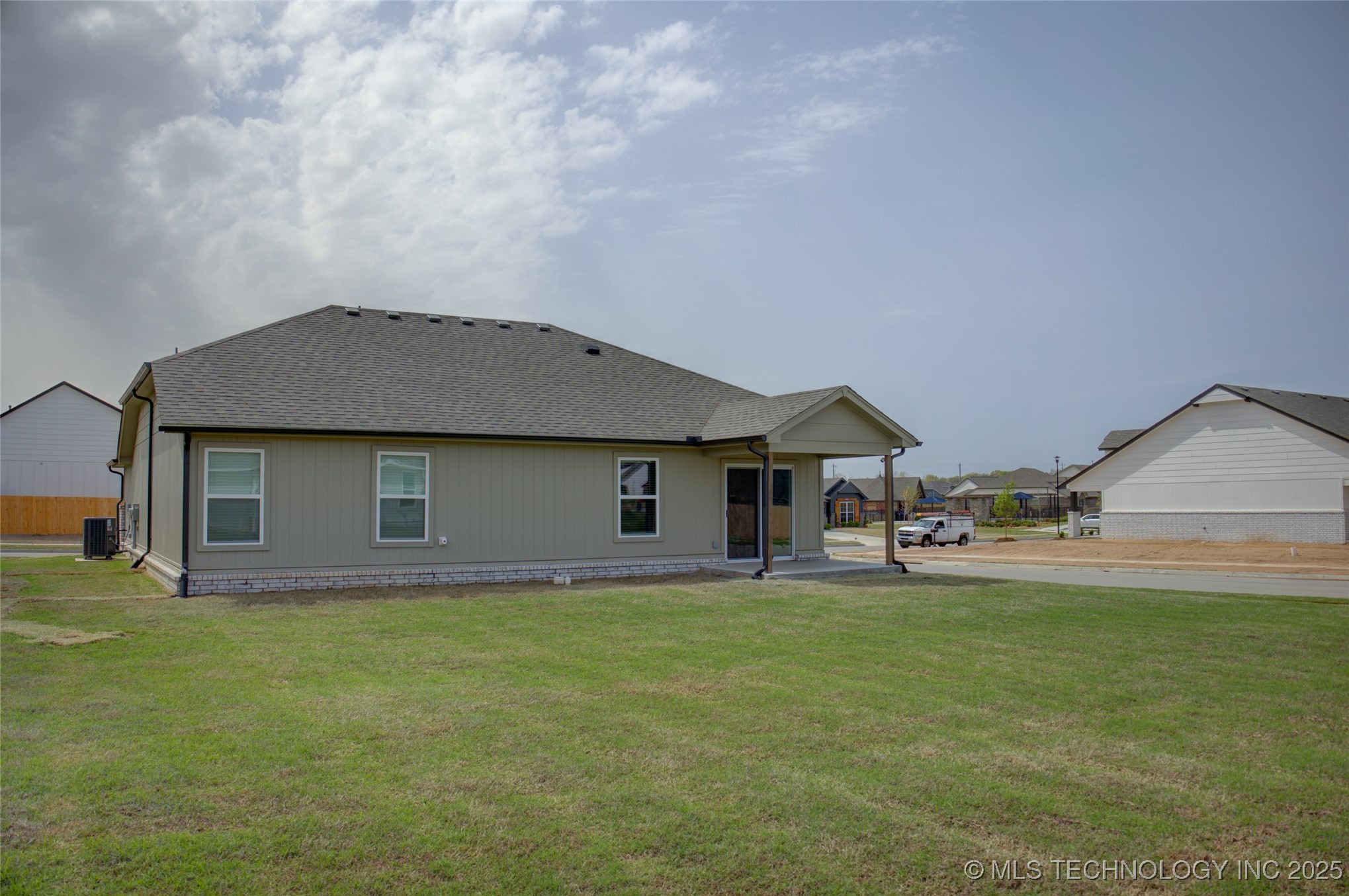 2910 W Albuquerque Place Property Photo 43