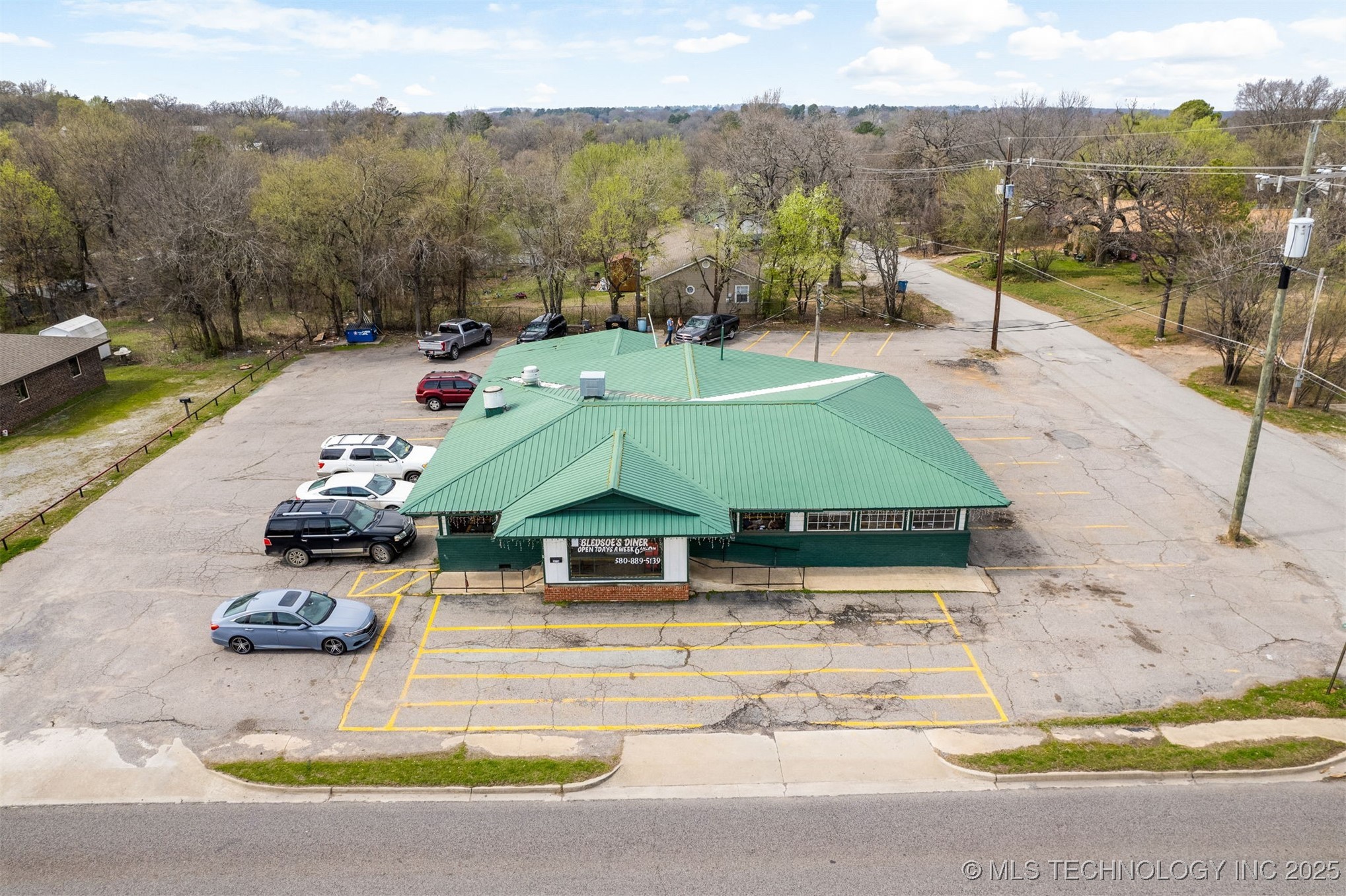 275 W Mississippi Avenue Property Photo 2