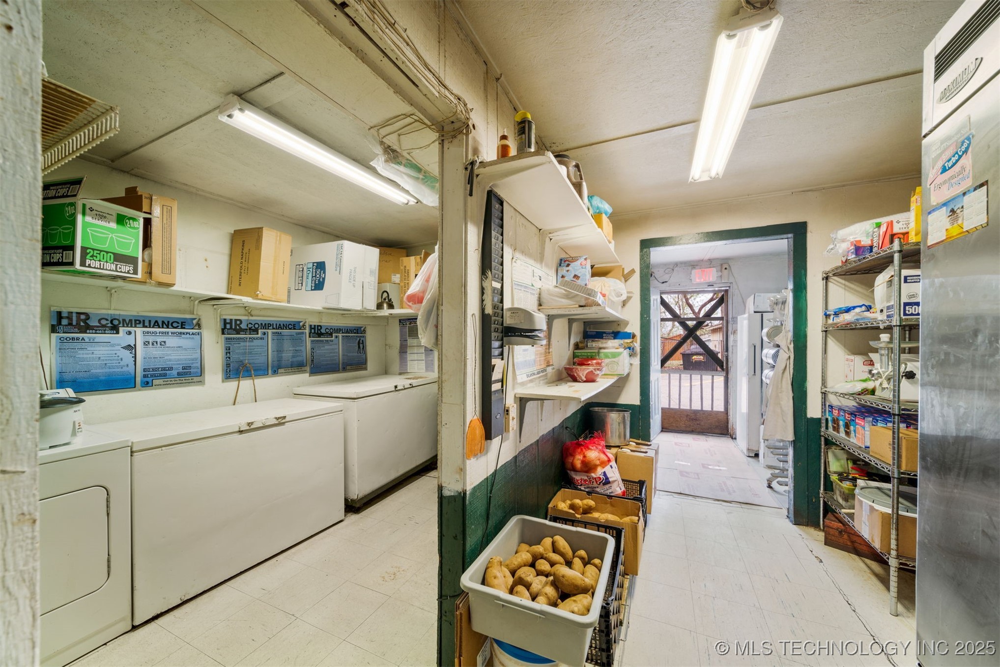 275 W Mississippi Avenue Property Photo 23