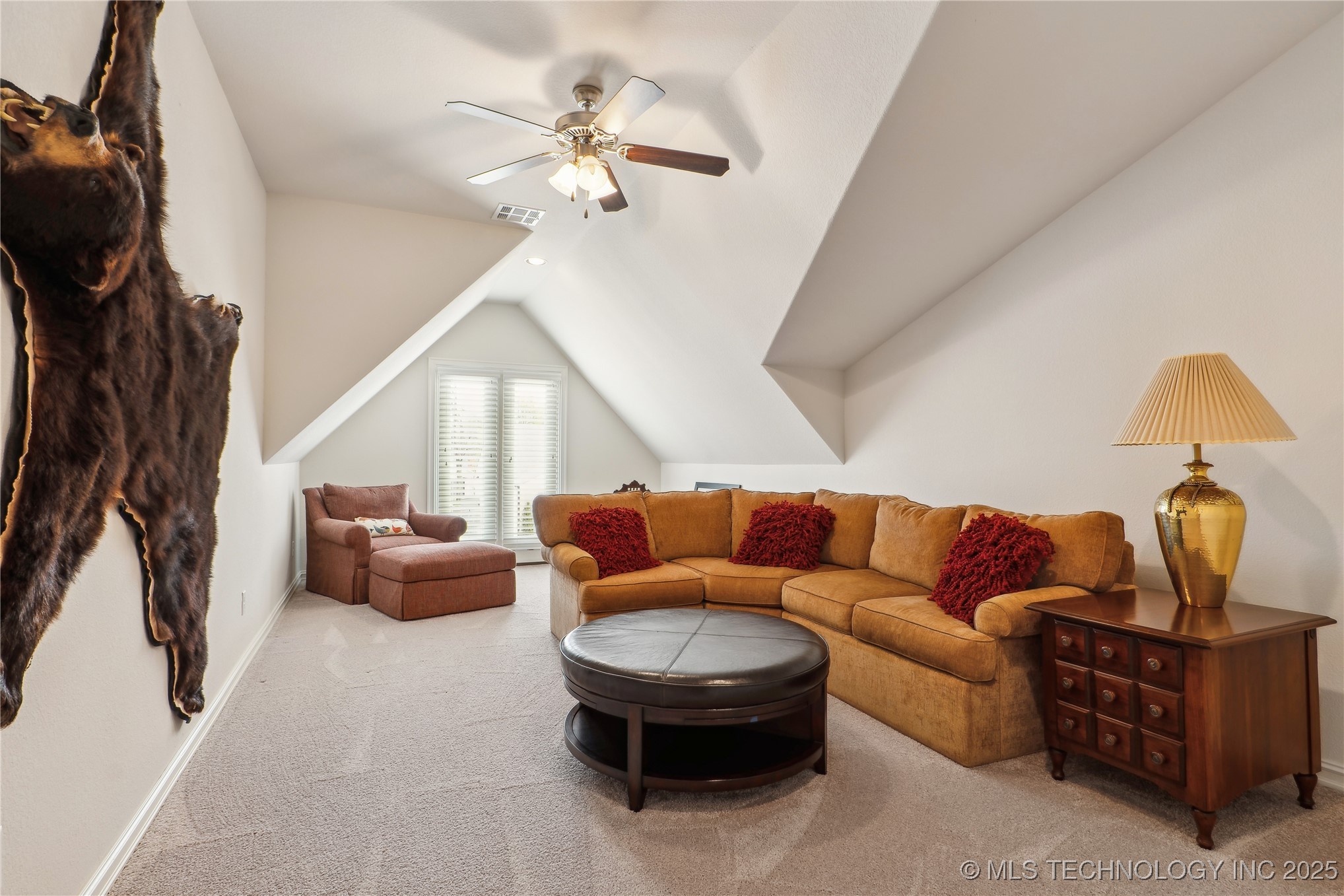 10006 S Hudson Place Property Photo 40