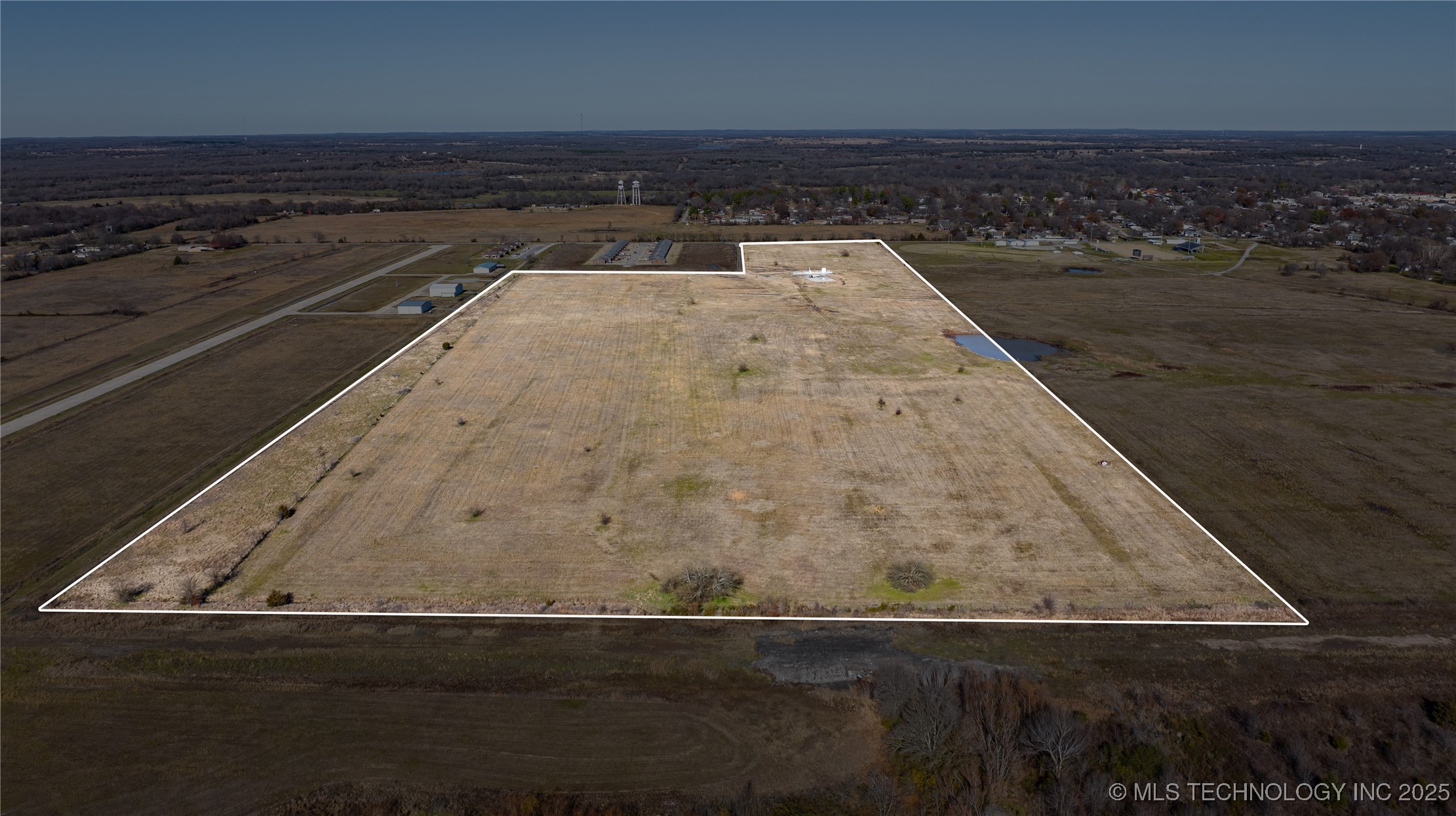 Cedar Way Property Photo