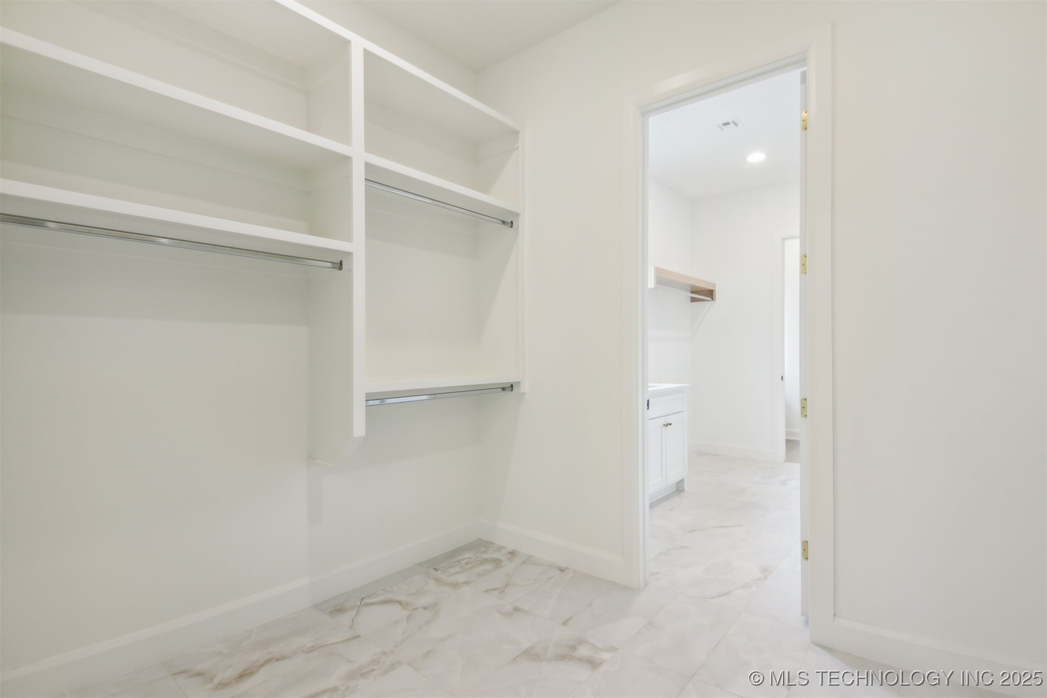 29993 S 567 Road Property Photo 31