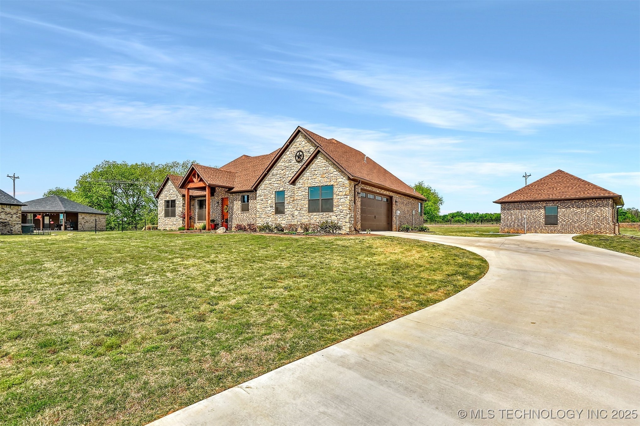 15 N Wilderness Road Property Photo