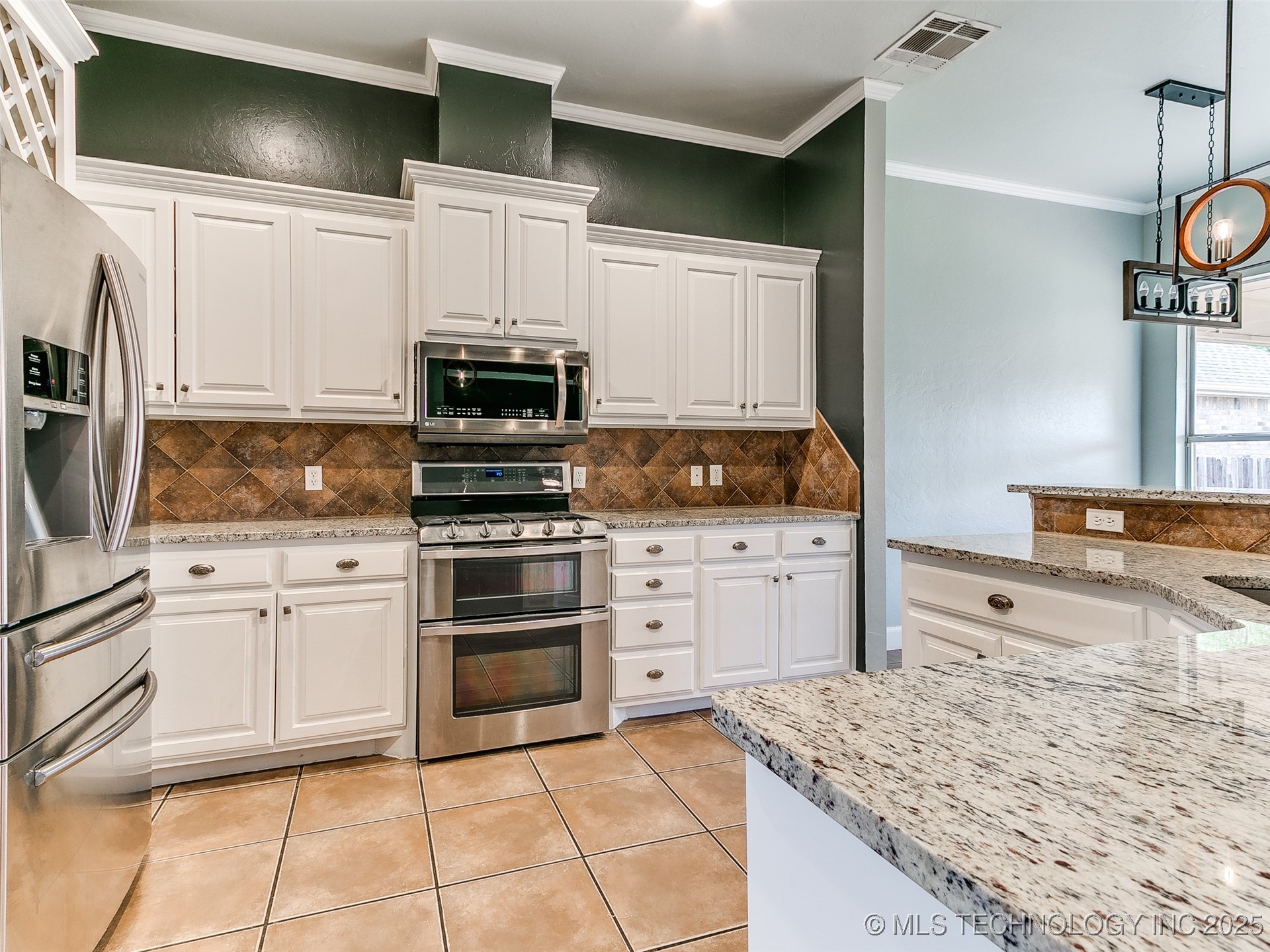 1630 Strayfox Crossing Property Photo 12