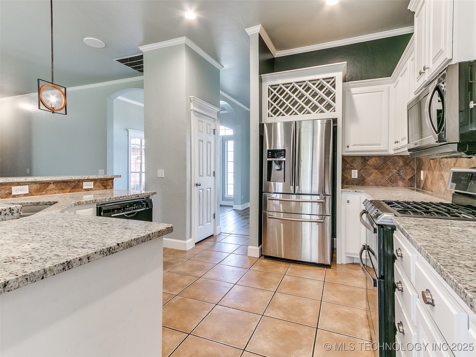 1630 Strayfox Crossing Property Photo 13