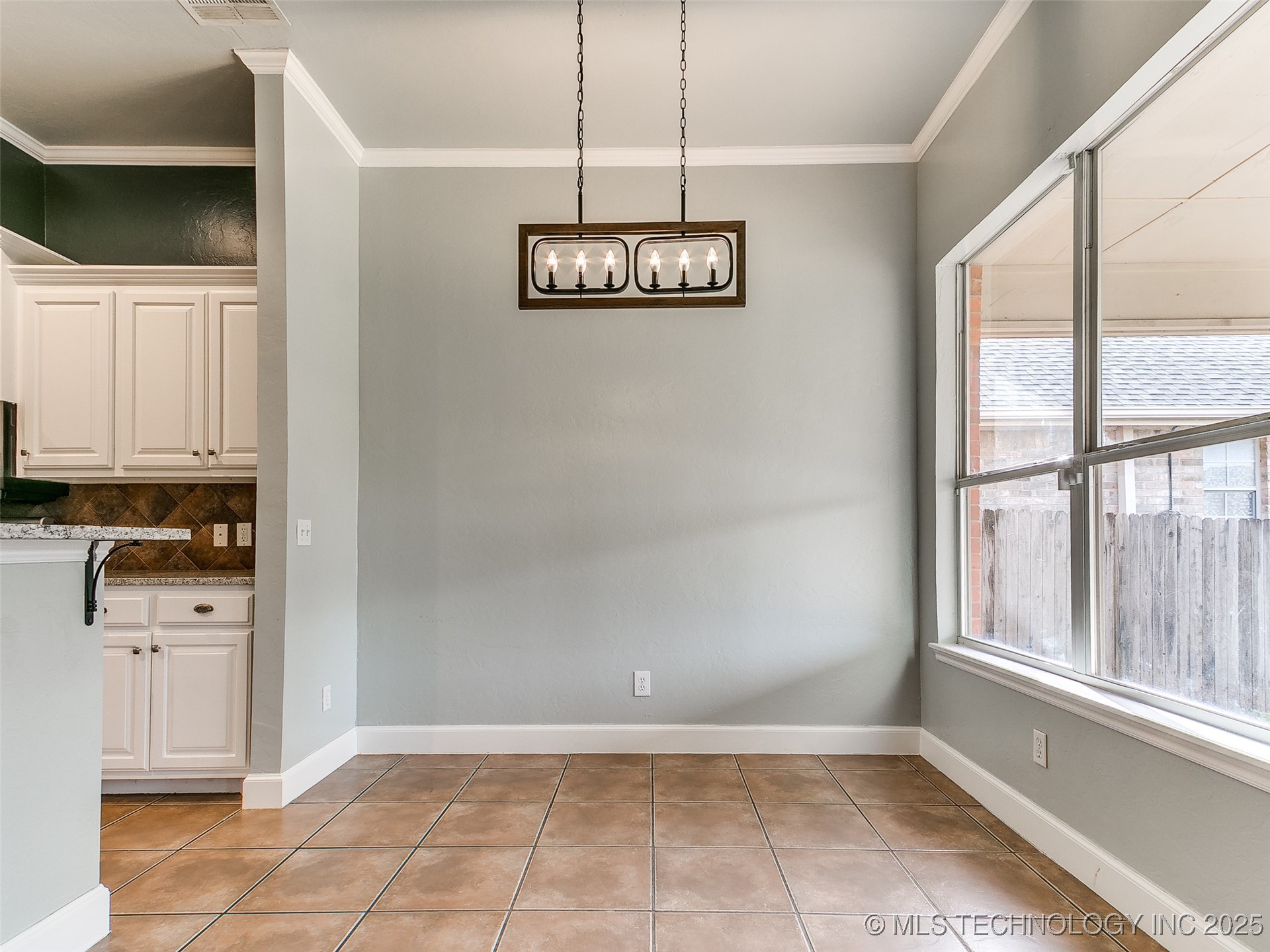 1630 Strayfox Crossing Property Photo 16