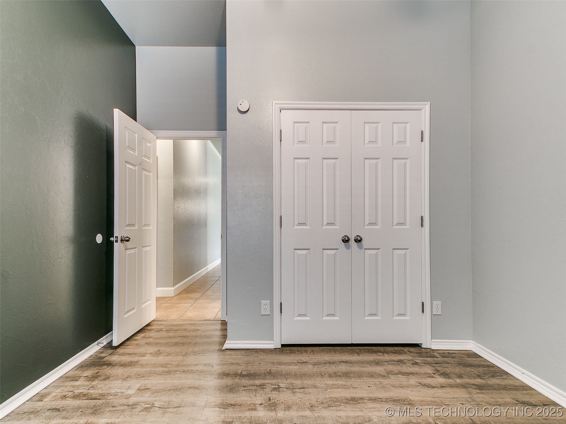 1630 Strayfox Crossing Property Photo 35