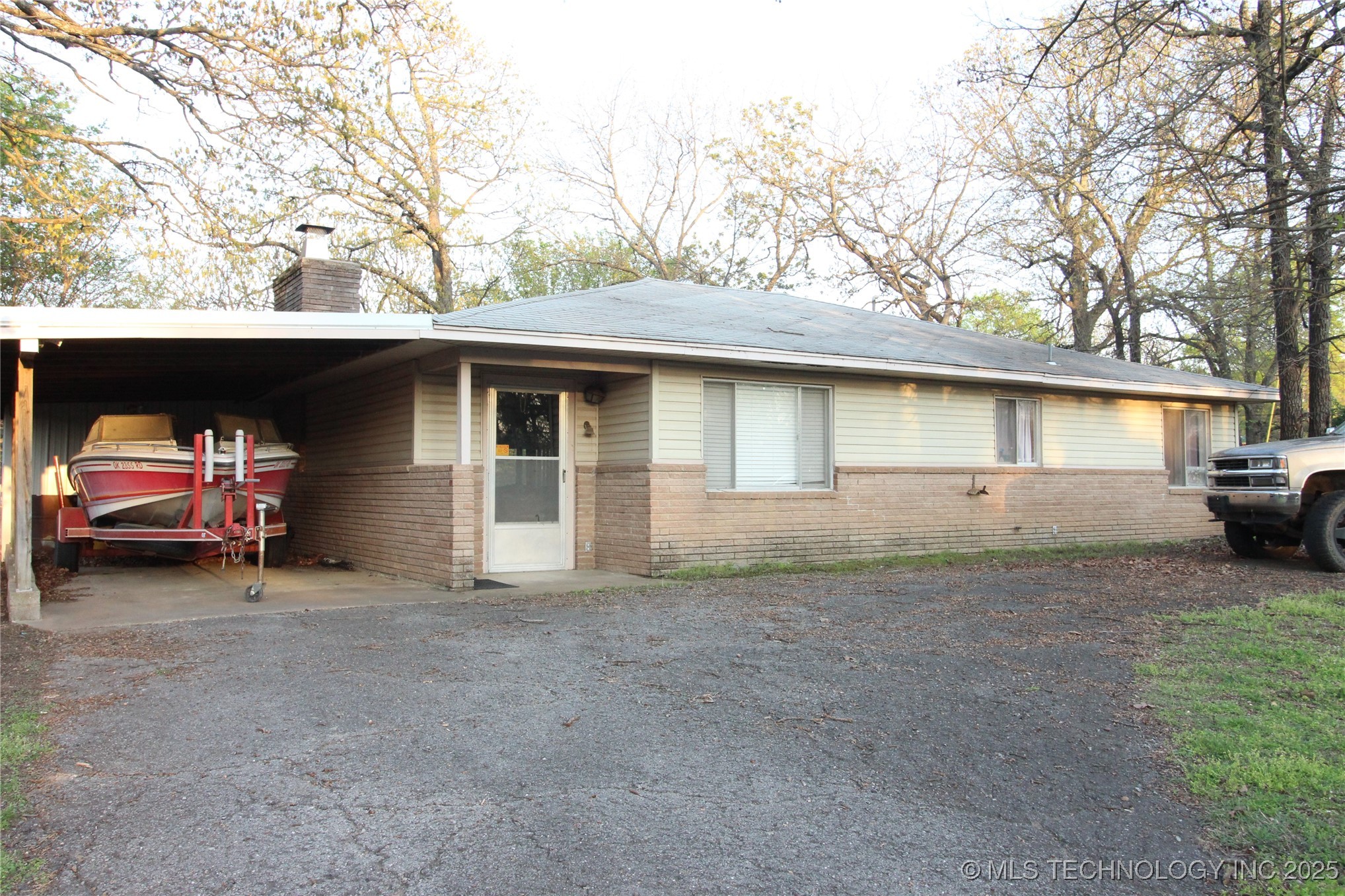 109367 S 4158 Property Photo