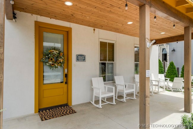 48 Center Lane Property Photo 1