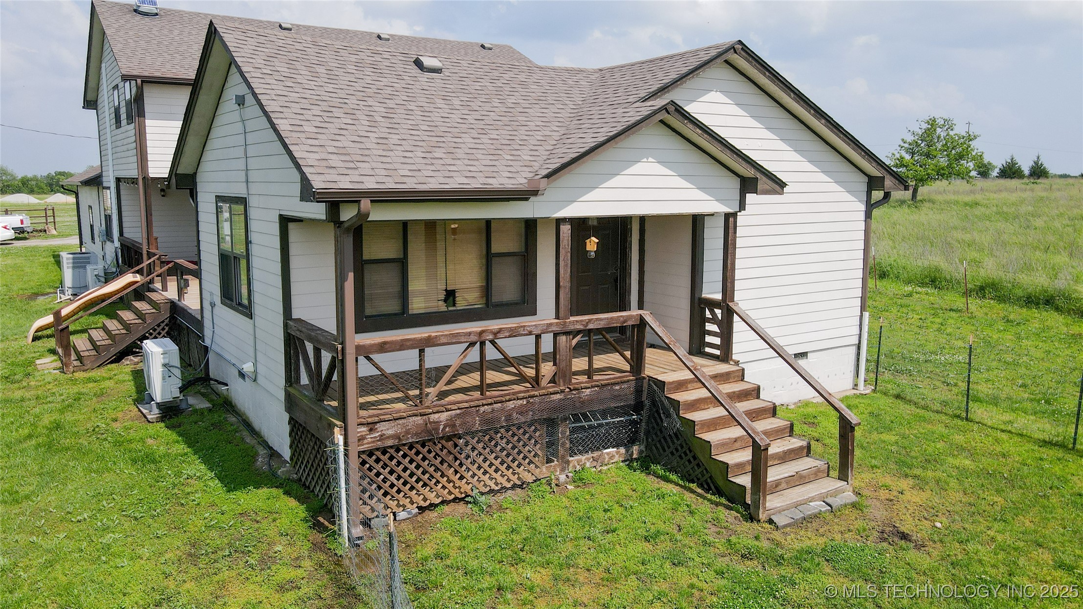 4621 Garfield Road Property Photo 9