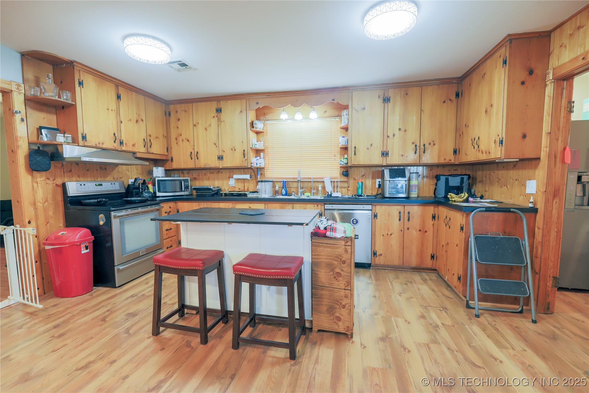 4621 Garfield Road Property Photo 22